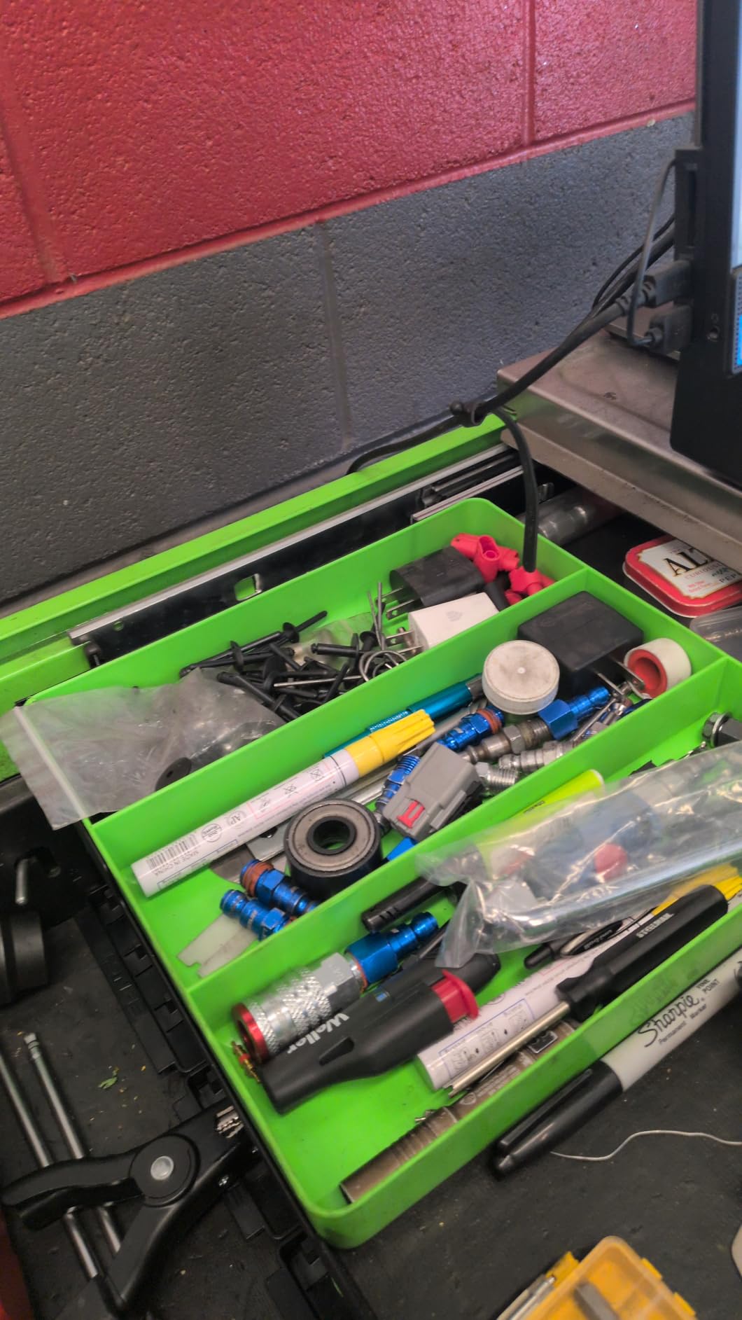 Ernst MFG 10 Compartment Drawer Organizer: Heavy Duty Stackable Tray for Automotive Tool Organization - Low Profile Toolbox - Nuts and Bolts, Tools, Parts, Easy to Clean - Black - Made in the USA customer photo 1