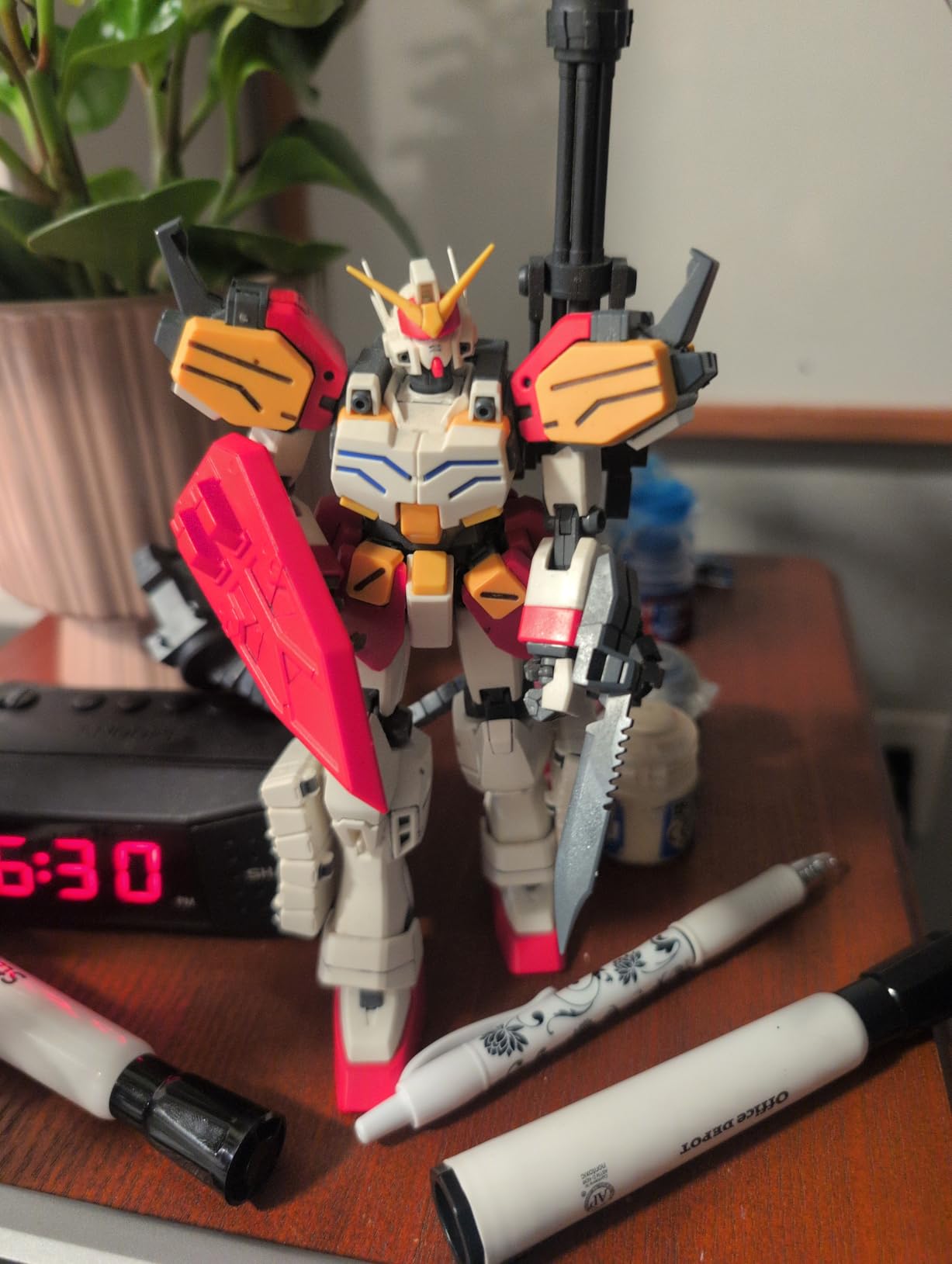 Bandai Gundam Heavyarms Ver EW 1/100 Master Grade customer photo 1