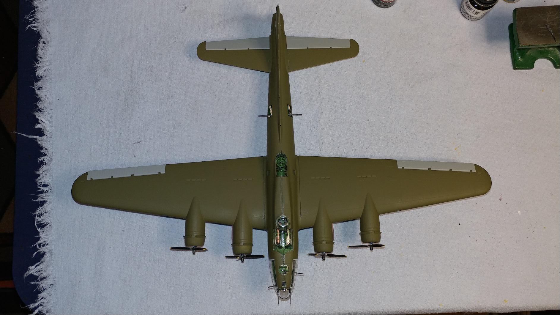 Revell of Germany B-17F Memphis Belle Plastic Model Kit customer photo 2