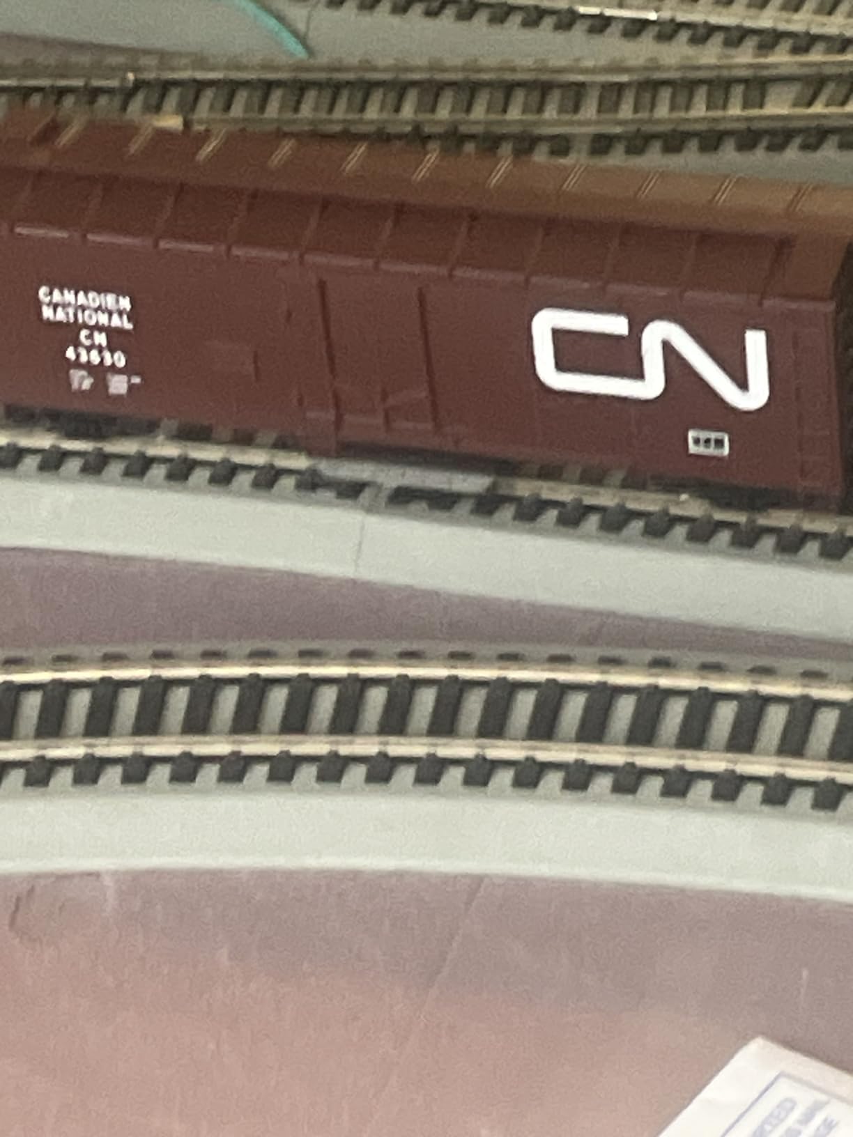 Walthers Trainline 40' Plug-Door Track Cleaning Boxcar New Haven 36833 customer photo 1