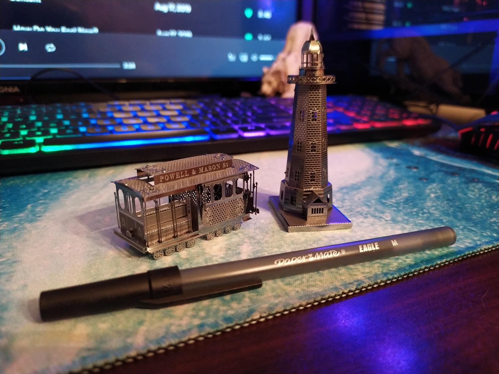 Fascinations Metal Earth Lighthouse 3D Metal Model Kit customer photo 1