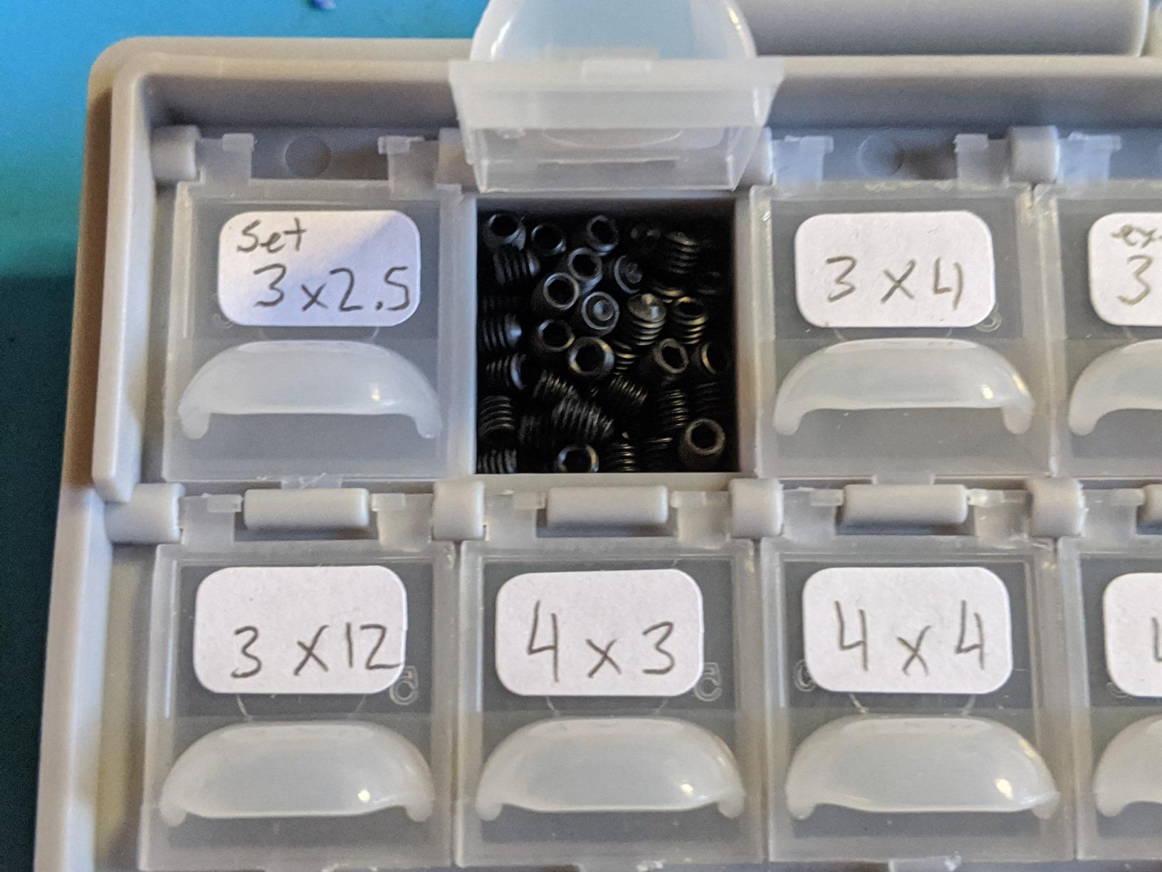 AideTek BOX-ALL Empty Enclosures 144 compartments with lids for SMD SMT Resistor Capacitor Organizer customer photo 1