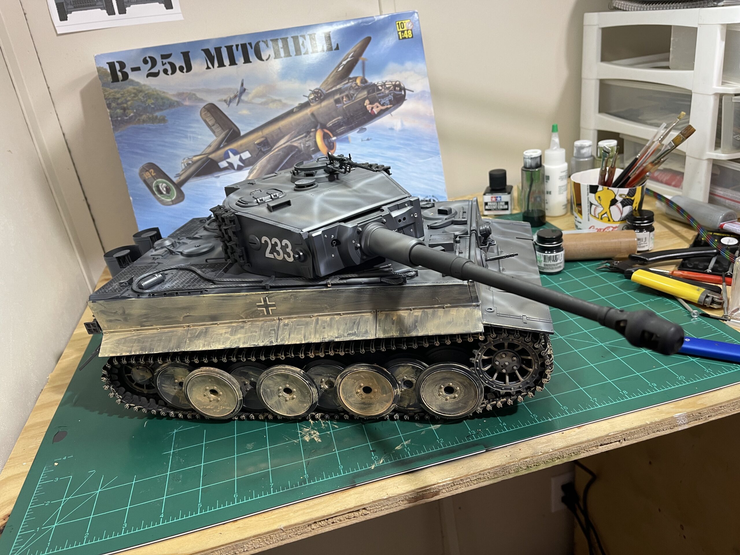 Hobby Boss Pz.Kpfw.VI Tiger I Military Land Vehicle Model Building Kit customer photo 1