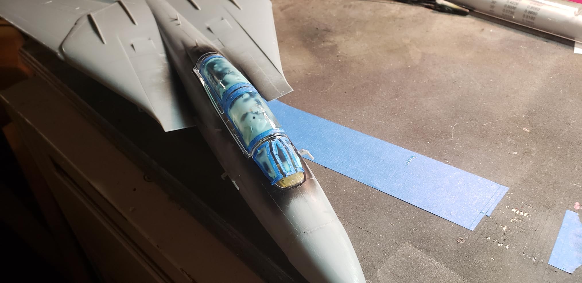 Vallejo - Chipping Medium 35 ml. (1.18 fl.oz.) | Acrylic Medium for Weathering, Aging, and Paint Chipping Effects on Miniatures customer photo 2