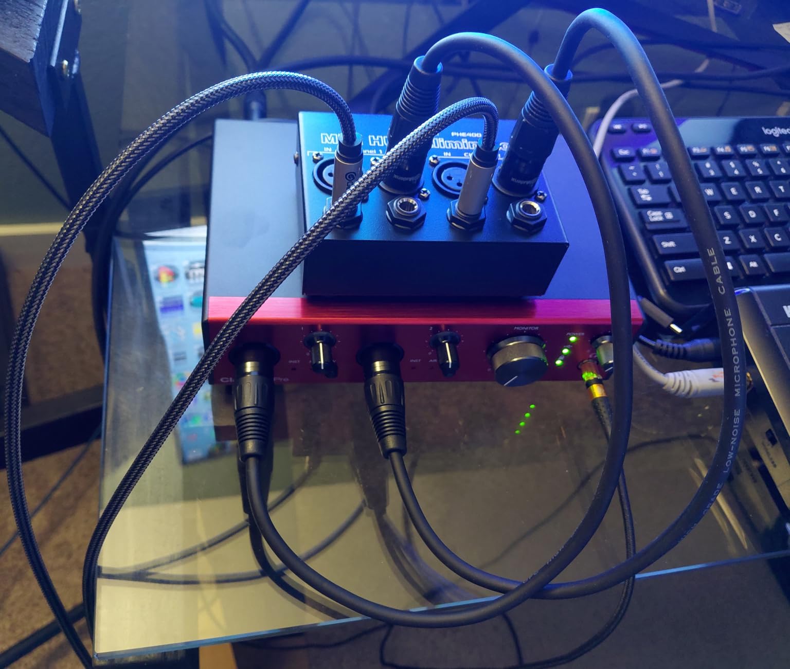 Pyle Compact Mini Hum Eliminator Box - 2 Channel Passive Ground Loop Isolator, Noise Filter, AC Buzz Destroyer, Hum Killer w/ 1/4