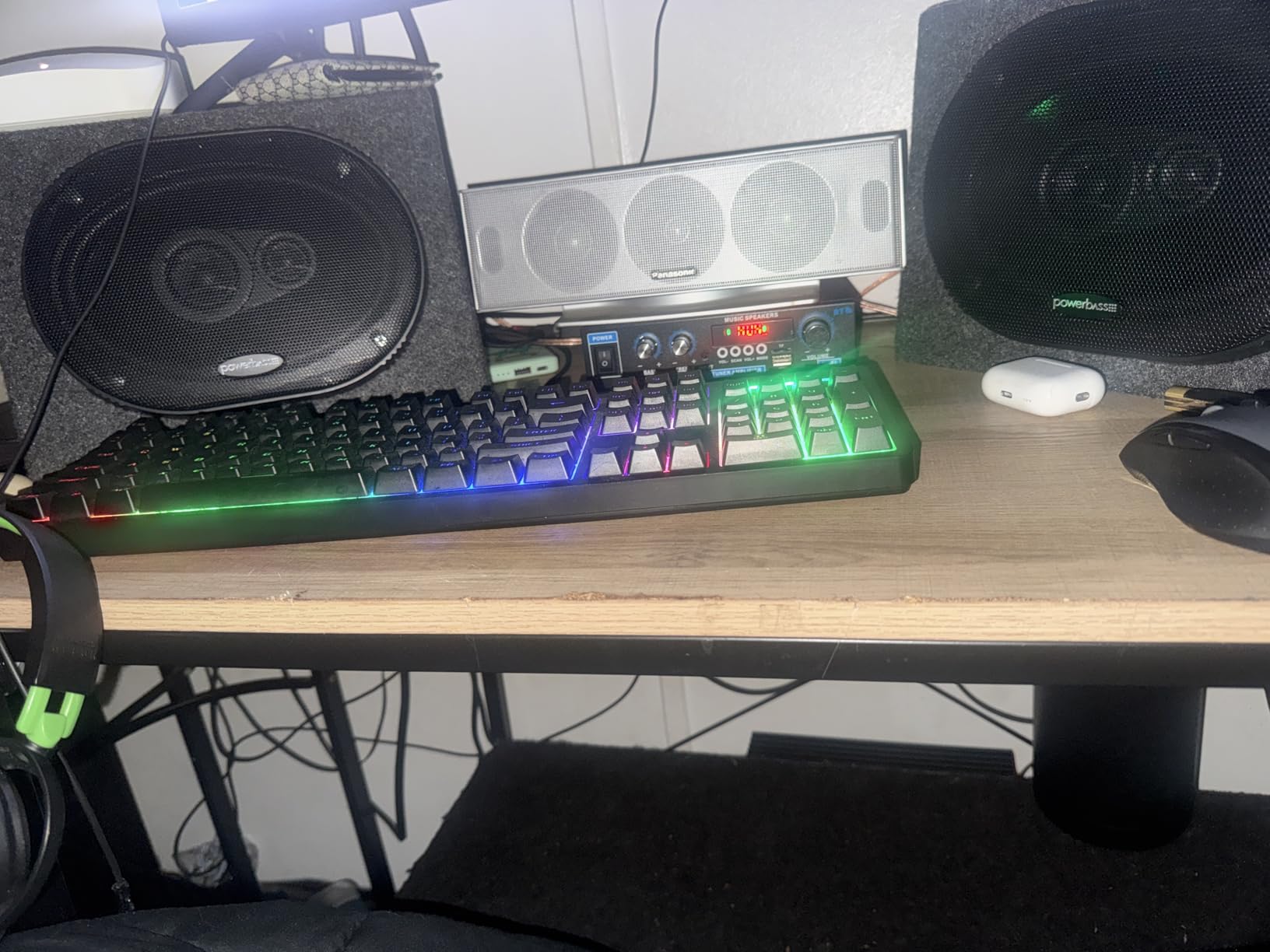 2-Pack 6x9 Inch Speaker Box Enclosures, Angled Style, Black - Car Stereo and Sound System Accessories customer photo 1