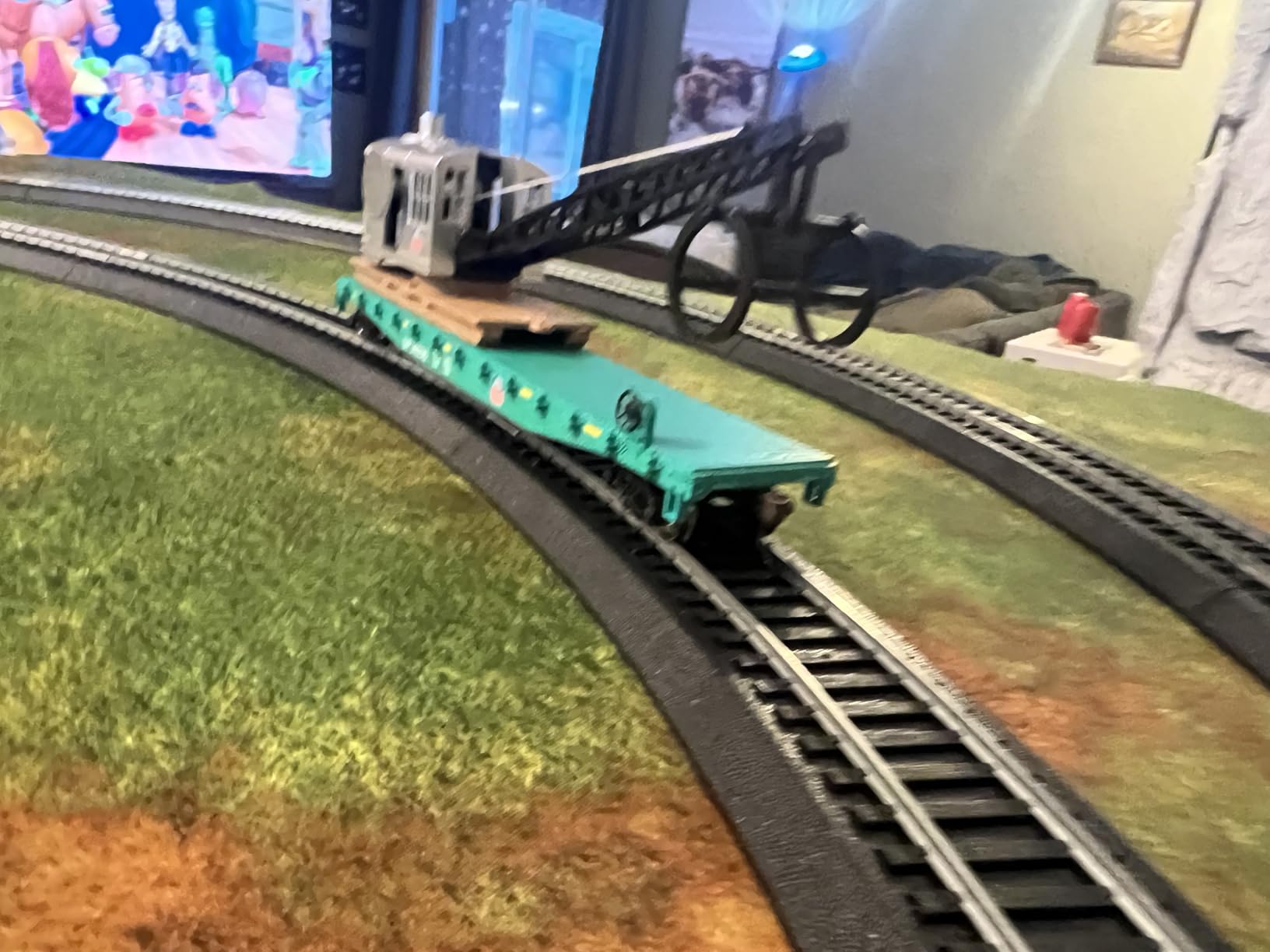 Walthers SceneMaster TL Log Crane Union Pacific #19436 Train Collectable Train customer photo 1