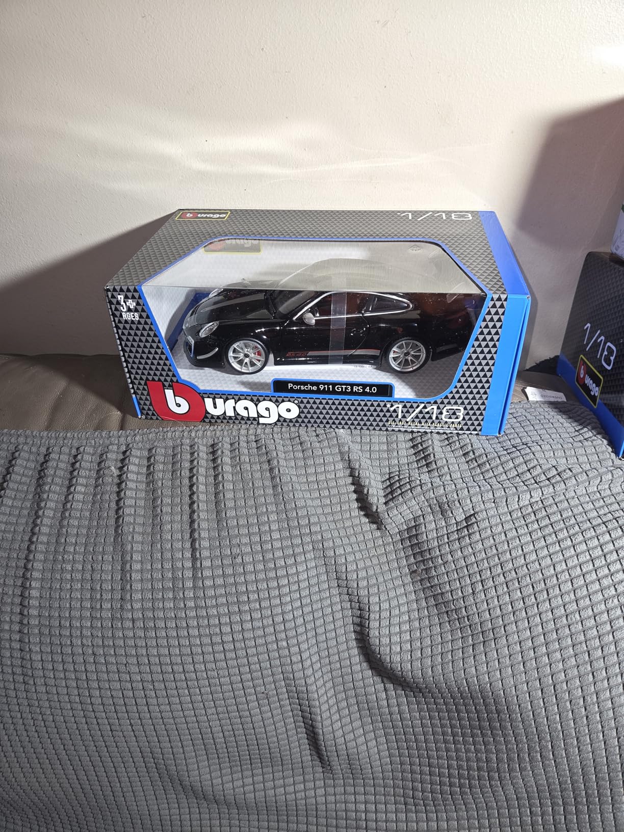 1:18 Scale Porsche 911 GT3 RS 4.0 Diecast Vehicle customer photo 1