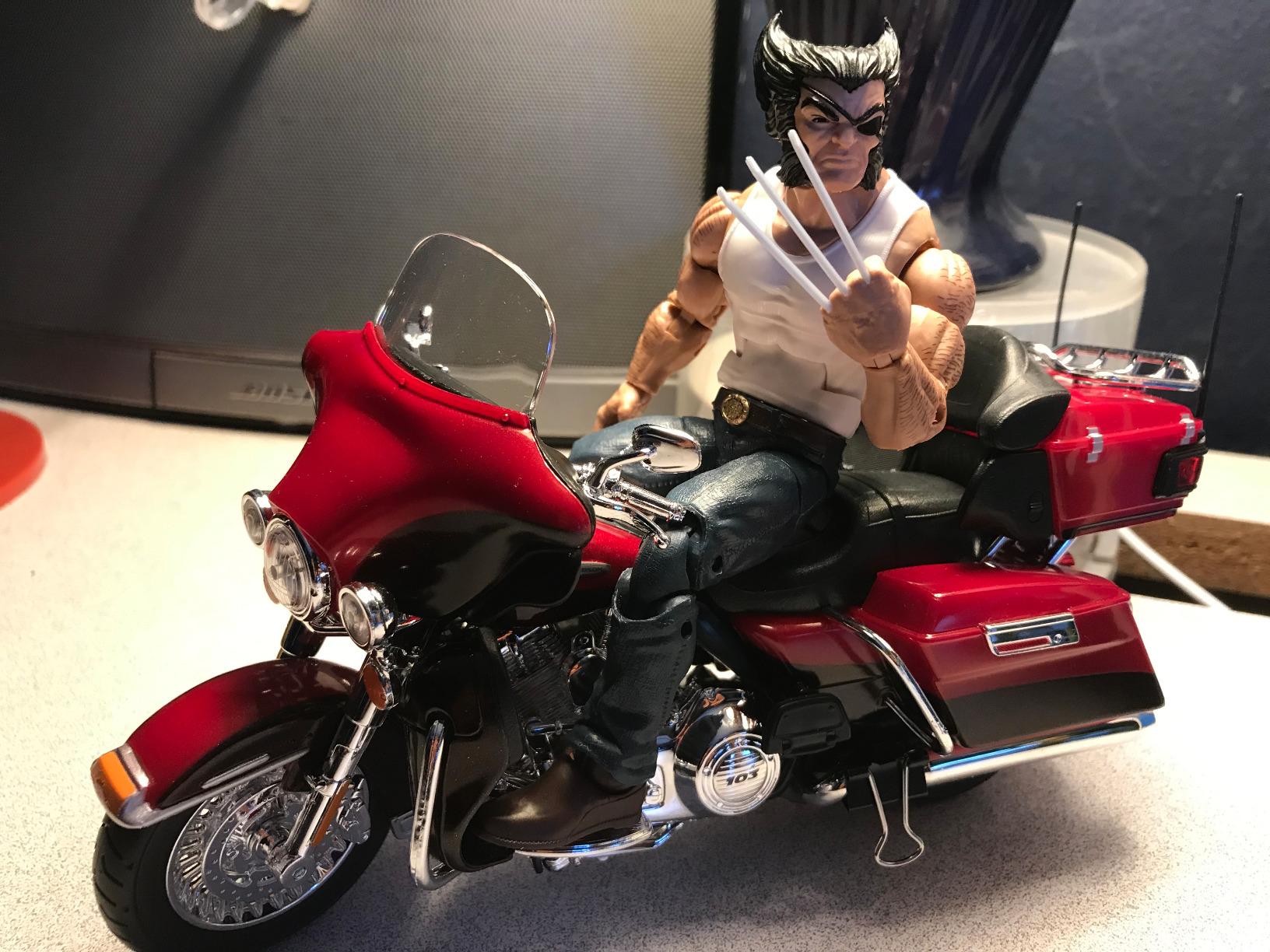 Maisto Motorcycles 1: 12 Harley-Davidson Custom - 2013 Flhtk Electra Glide Ultra Limited customer photo 1