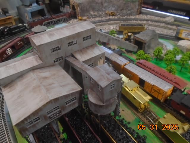 Walthers Cornerstone Diamond Coal Corporation 933-4046 HO Scale Model Railroad - Structure Kit customer photo 2