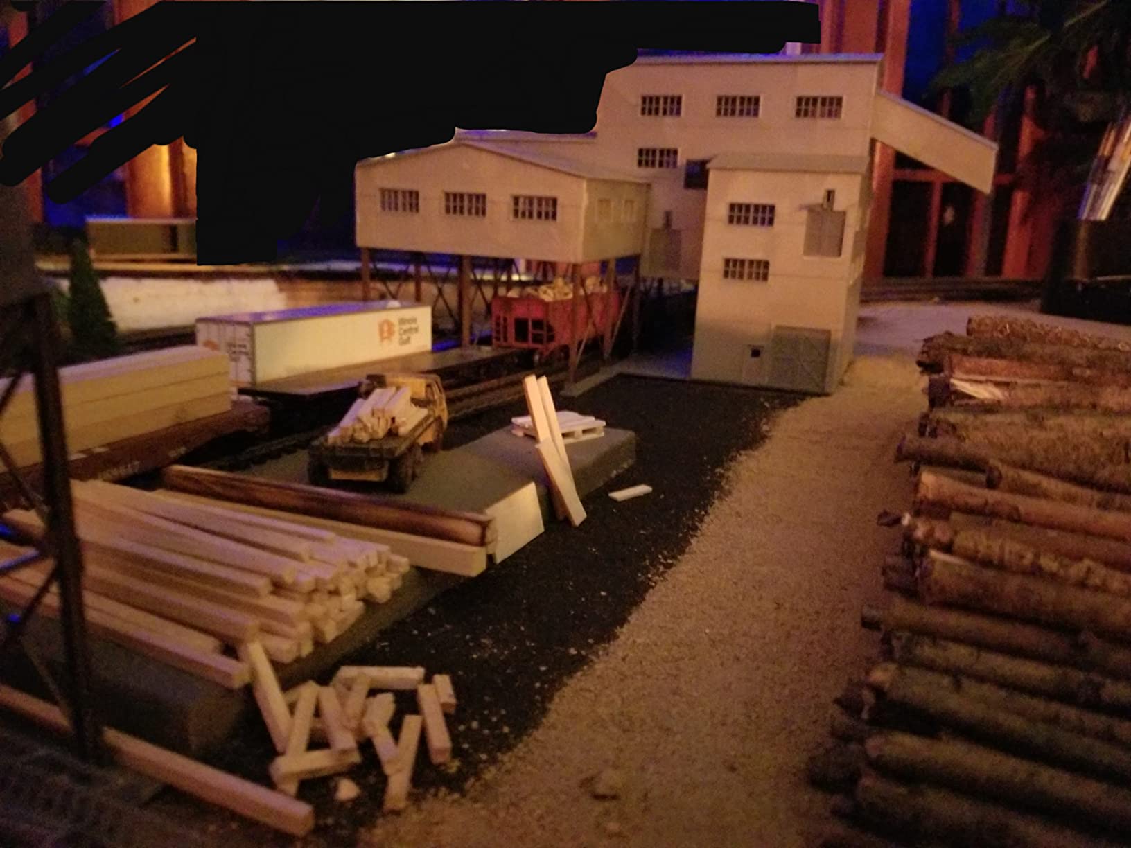 Walthers Cornerstone Diamond Coal Corporation 933-4046 HO Scale Model Railroad - Structure Kit customer photo 3