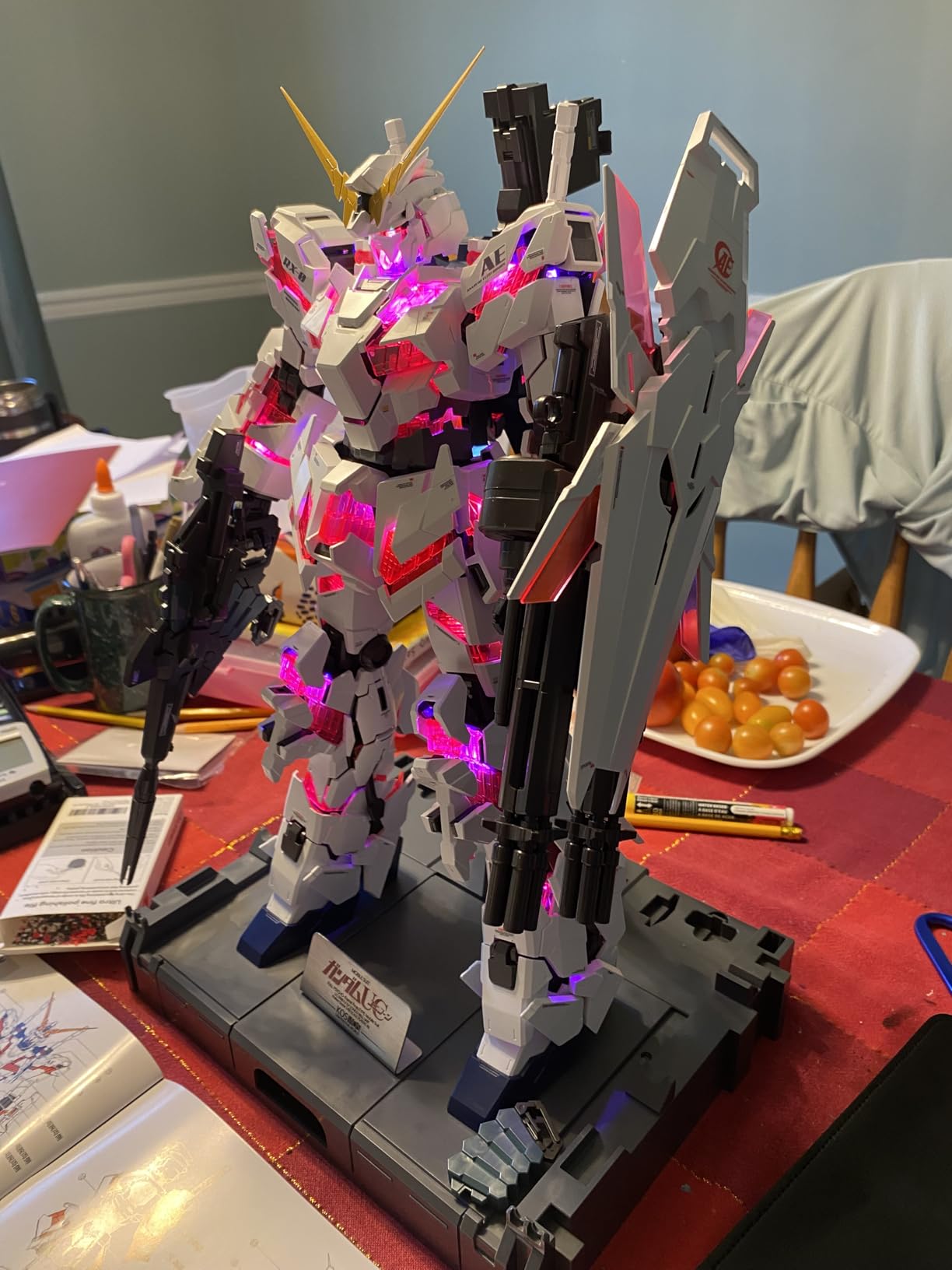 Hobby PG RX-0 Unicorn Gundam Model Kit (1/60 Scale) customer photo 1