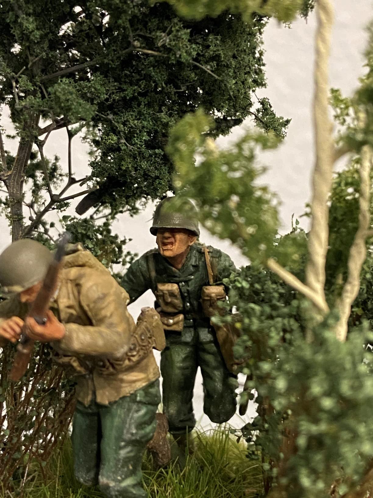 Master Box Models Move, Move, Move!!! U.S. Soldiers 1944 Operation Overlord Period 7 Figures Set (1/35 Scale) customer photo 1