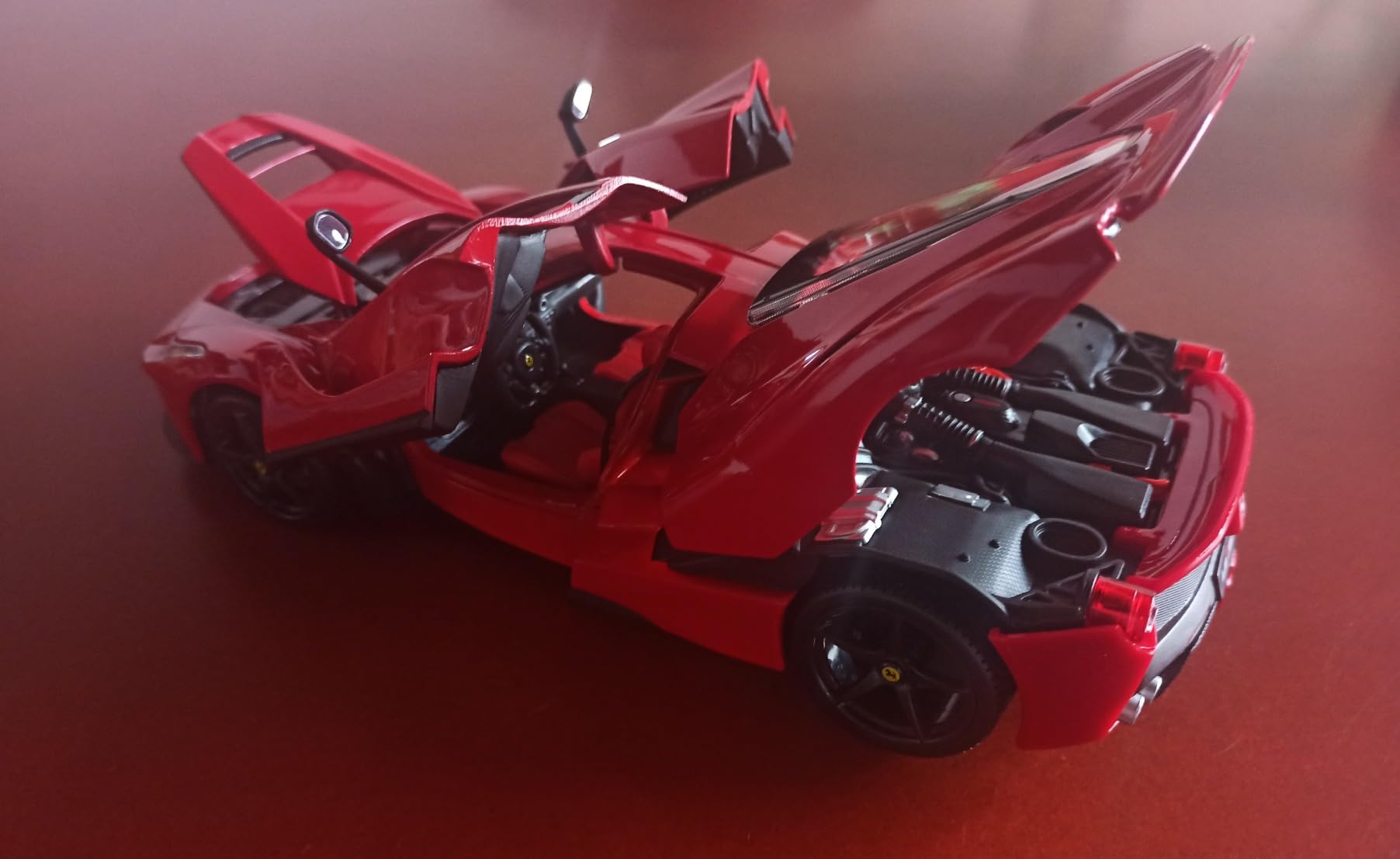 1:18 Scale Ferrari Race and Play LaFerrari Diecast Vehicle customer photo 1