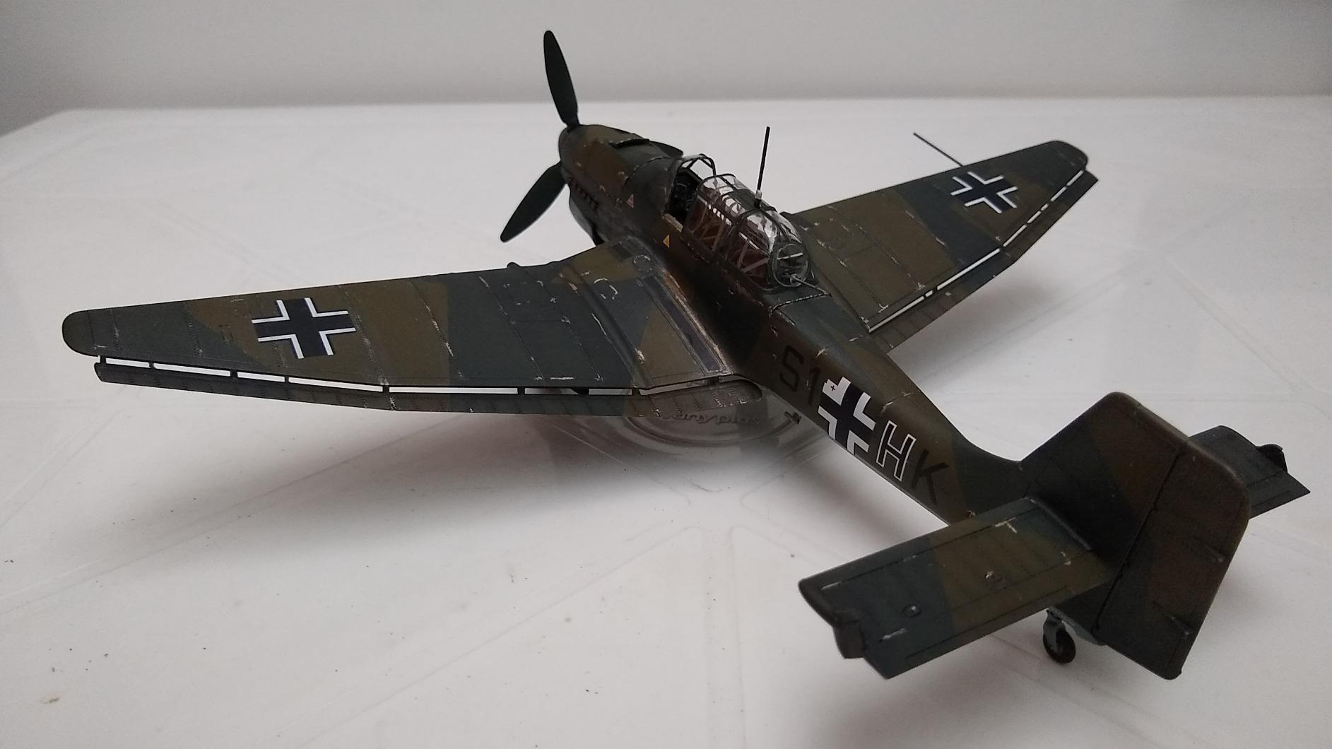 Airfix Junkers Ju87R-2/B-2 Stuka 1:48 WWII Military Aviation Plastic Model Kit customer photo 2