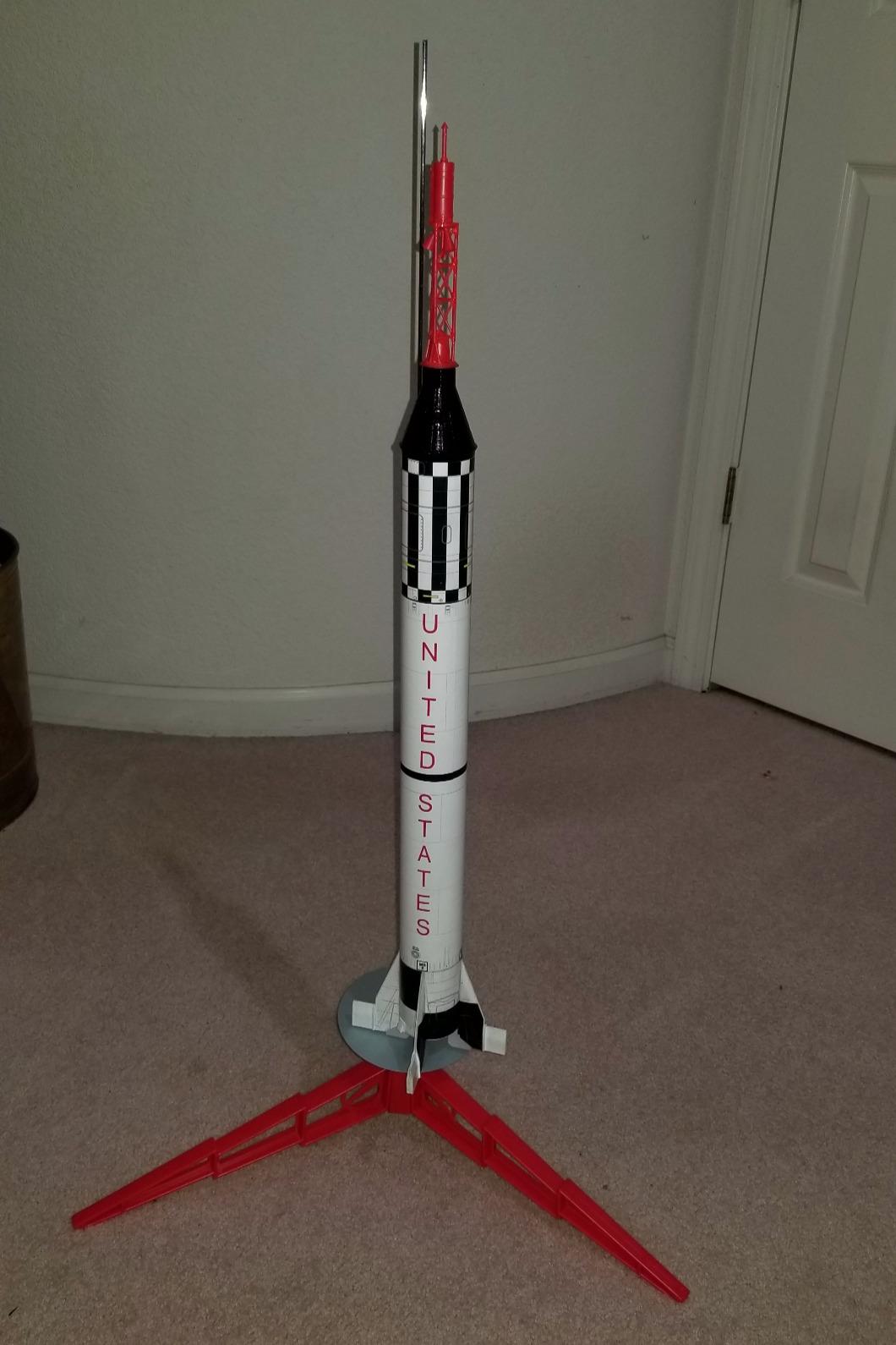Estes 1921 Mercury Redstone Rocket-Building Kit, Advanced Flying-Rocket-Model Kit for Ages 10+ customer photo 2