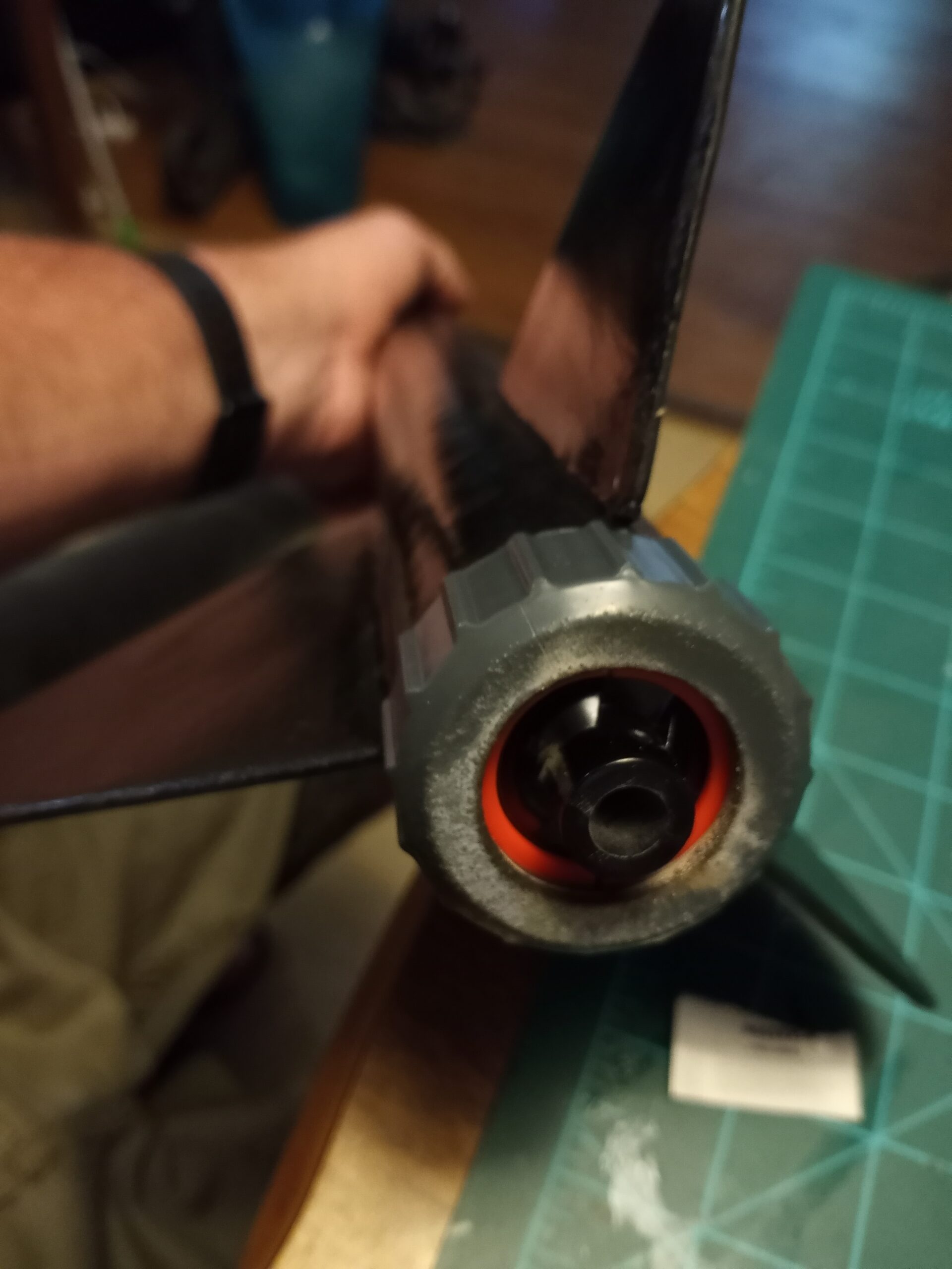 Estes 9753 Pack of Two 24-Millimeter to 29-Millimeter Engine Adapters, Paper Motor Adapters, Rocket Model Accessories customer photo 3