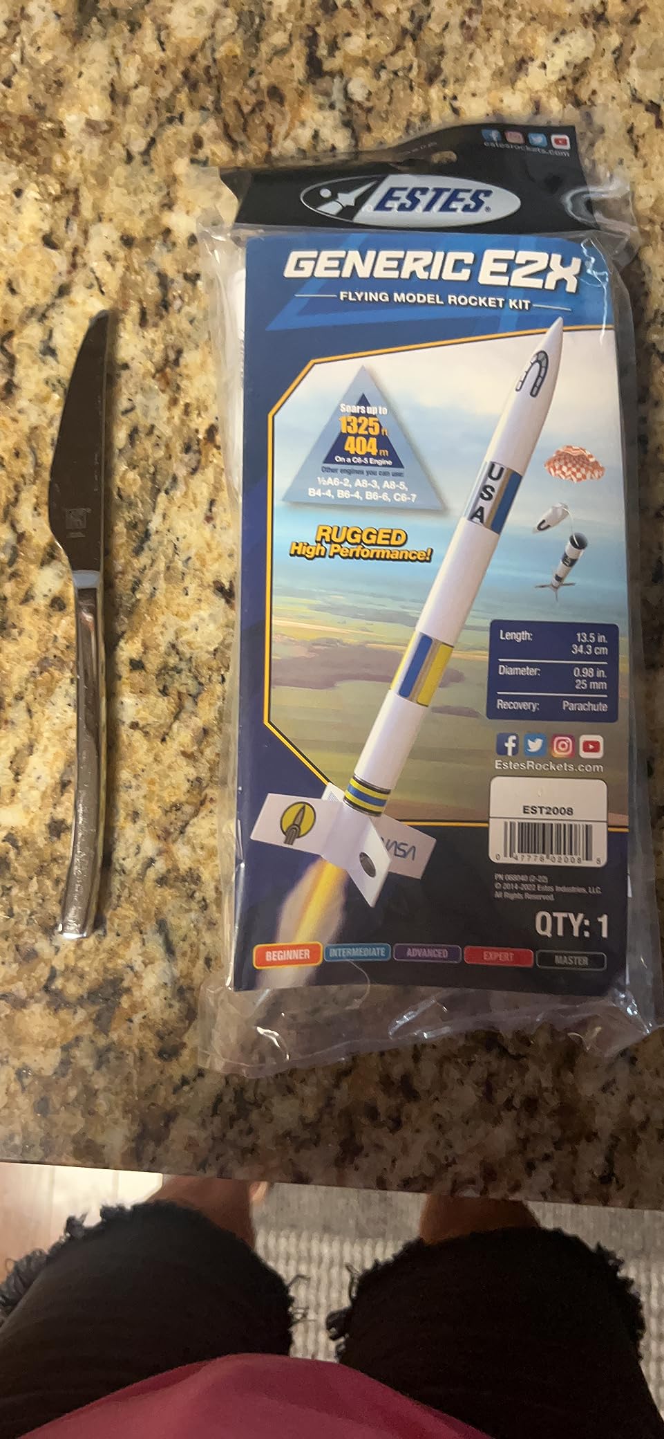 Estes 2008 Generic E2X Rocket-Building Kit, Beginner Customizable Flying-Rocket-Model Kit customer photo 2