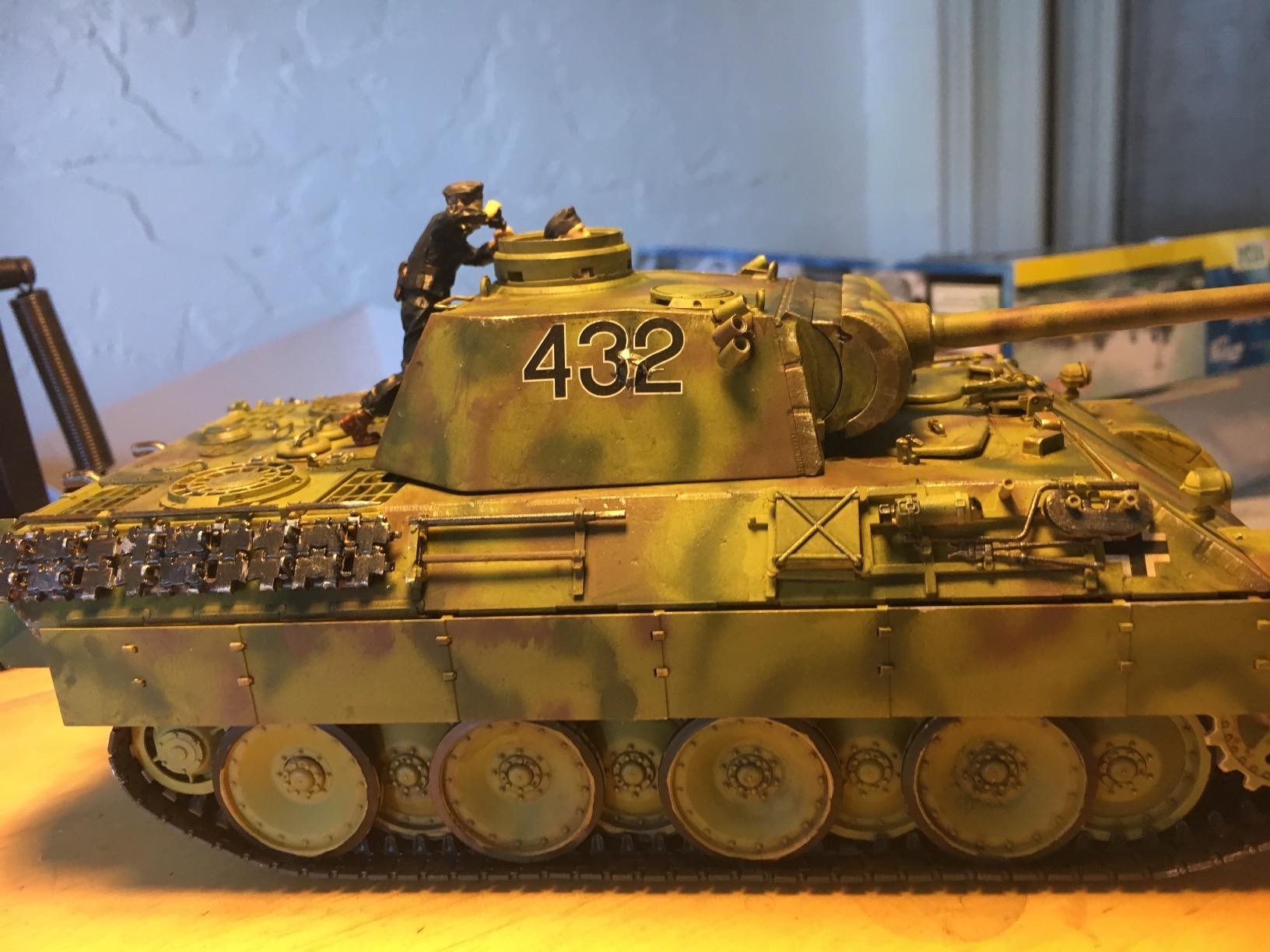 Tamiya Models Pz.Kpfw Panther Ausf. D Military Vehicle Building Kit (Sd.Kfz.171) customer photo 3