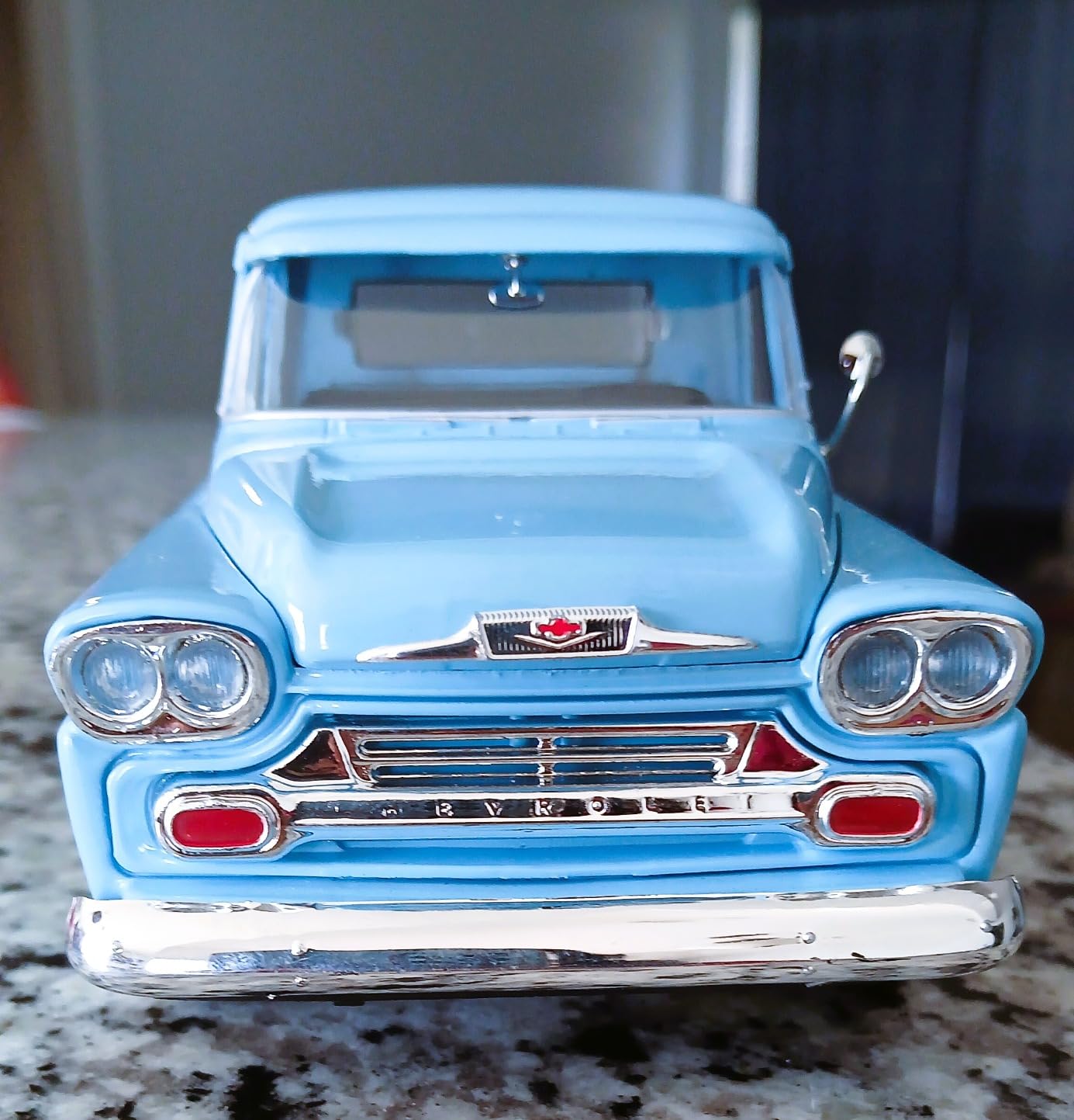 1958 Chevy Apache Fleetside Pickup Truck, Light Blue - Motormax 79311 - 1/24 scale Diecast Model Toy Car customer photo 1