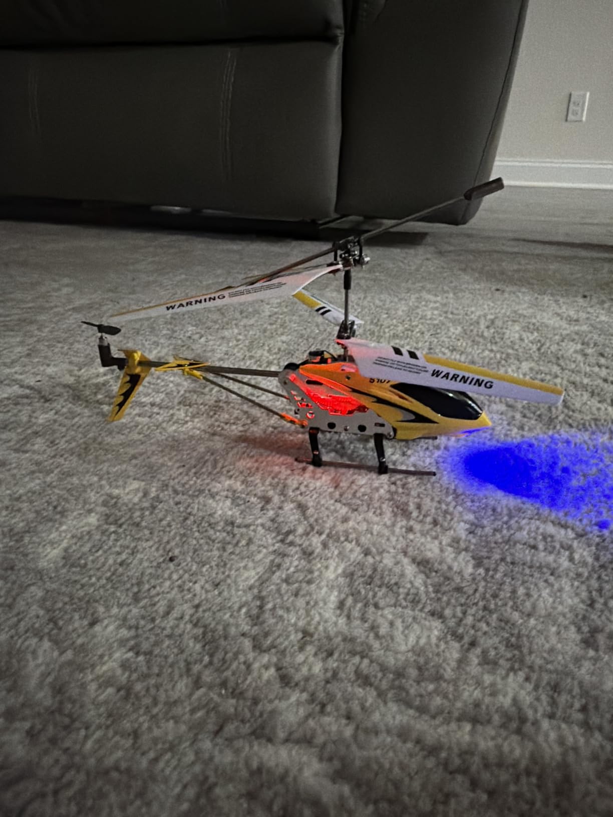 Cheerwing S107/S107G Phantom 3CH 3.5 Channel Mini RC Helicopter with Gyro Blue customer photo 1