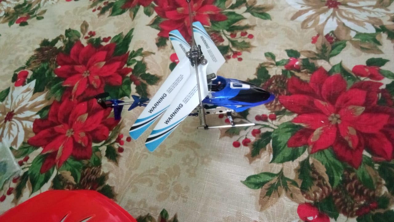 Cheerwing S107/S107G Phantom 3CH 3.5 Channel Mini RC Helicopter with Gyro Blue customer photo 2