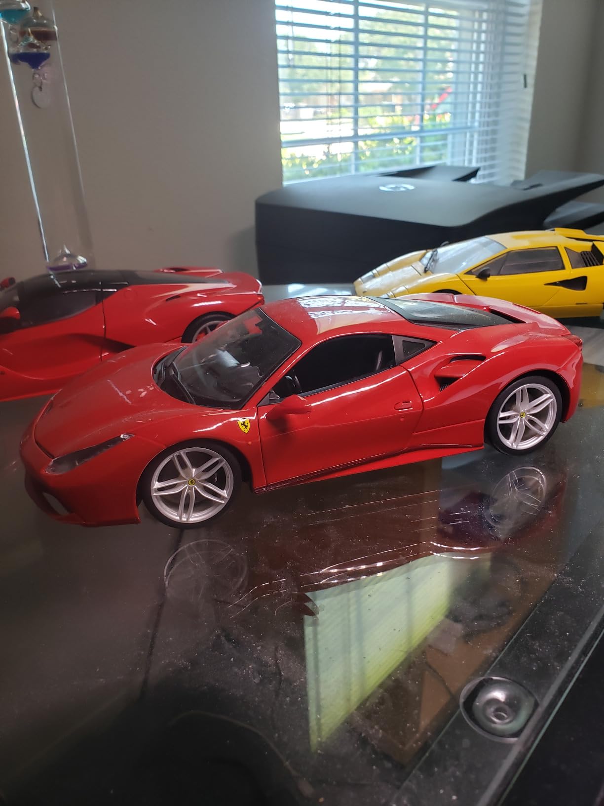 Ferrari Burago 1/18 Scale Diecast - 18-16008 488 GTB Rosso red customer photo 2