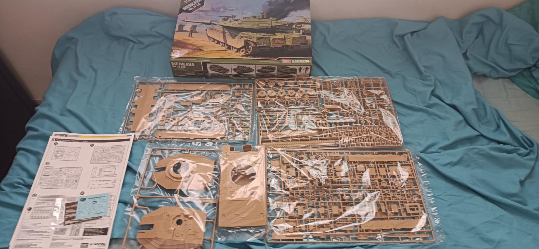 Academy Merkava Mk.IV LIC 1/35 Scale 13227 Plastic Model Kit customer photo 1