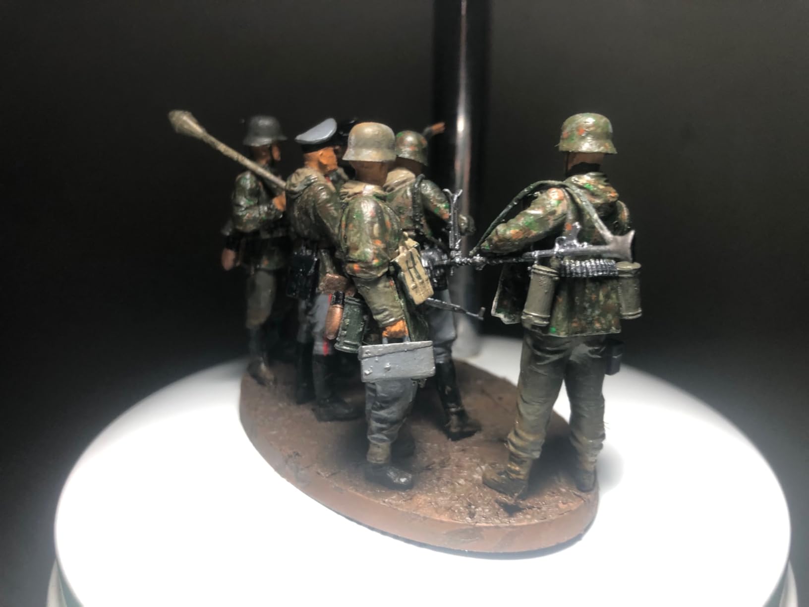 MASTER BOX Lets Stop Them HERE German Military Men 1945 1/35 35162 customer photo 2