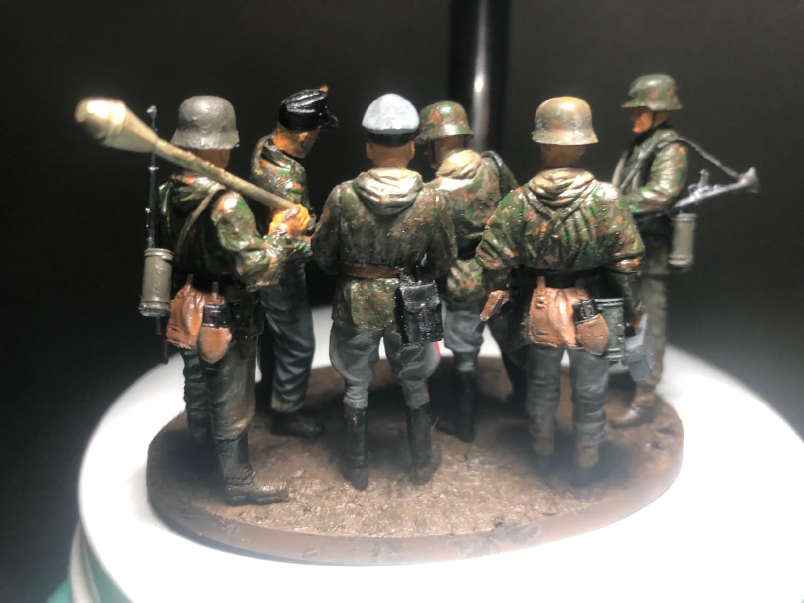 MASTER BOX Lets Stop Them HERE German Military Men 1945 1/35 35162 customer photo 4