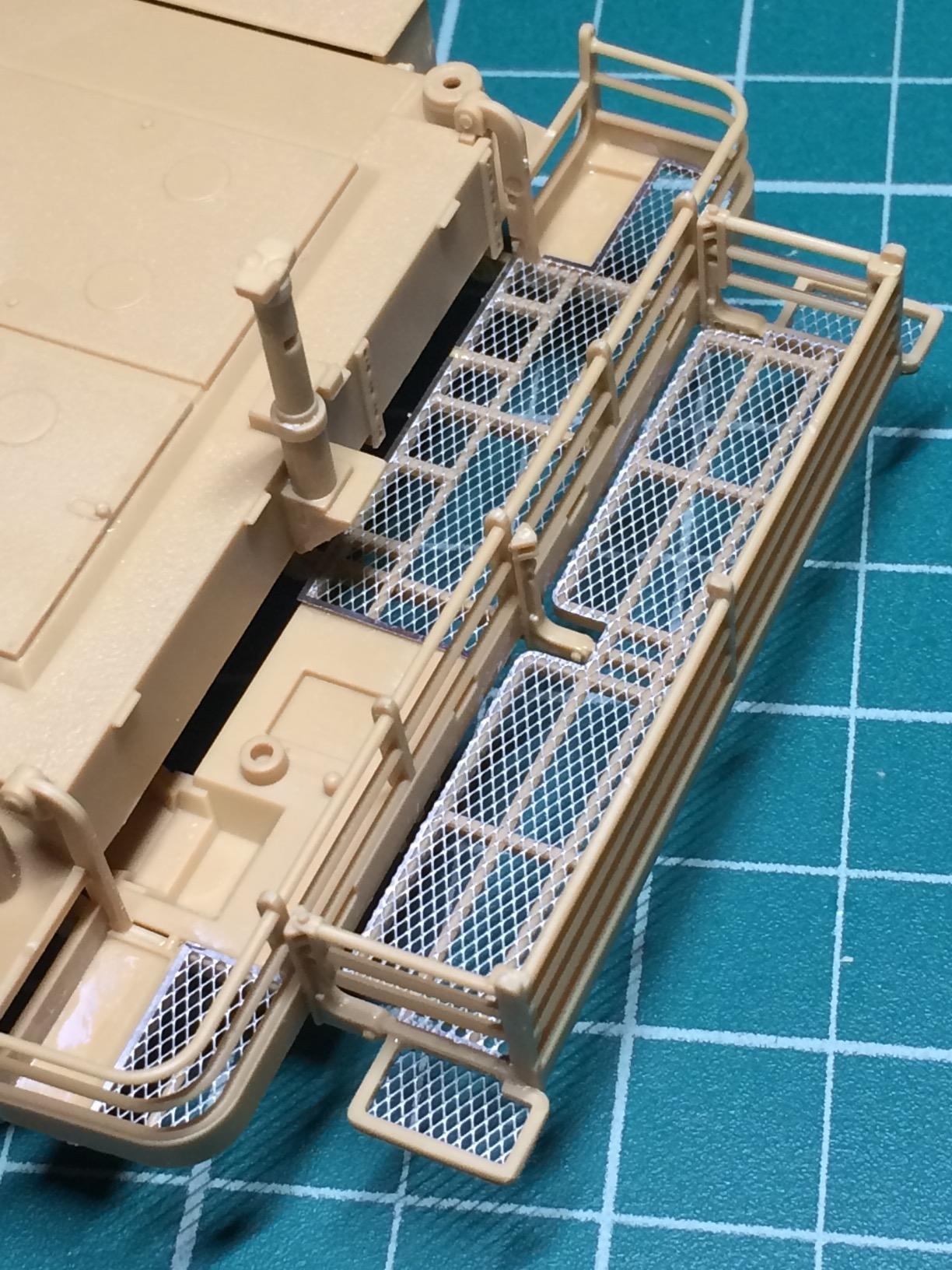 Academy 13298 1/35 US Army M1A2 TUSK II customer photo 1