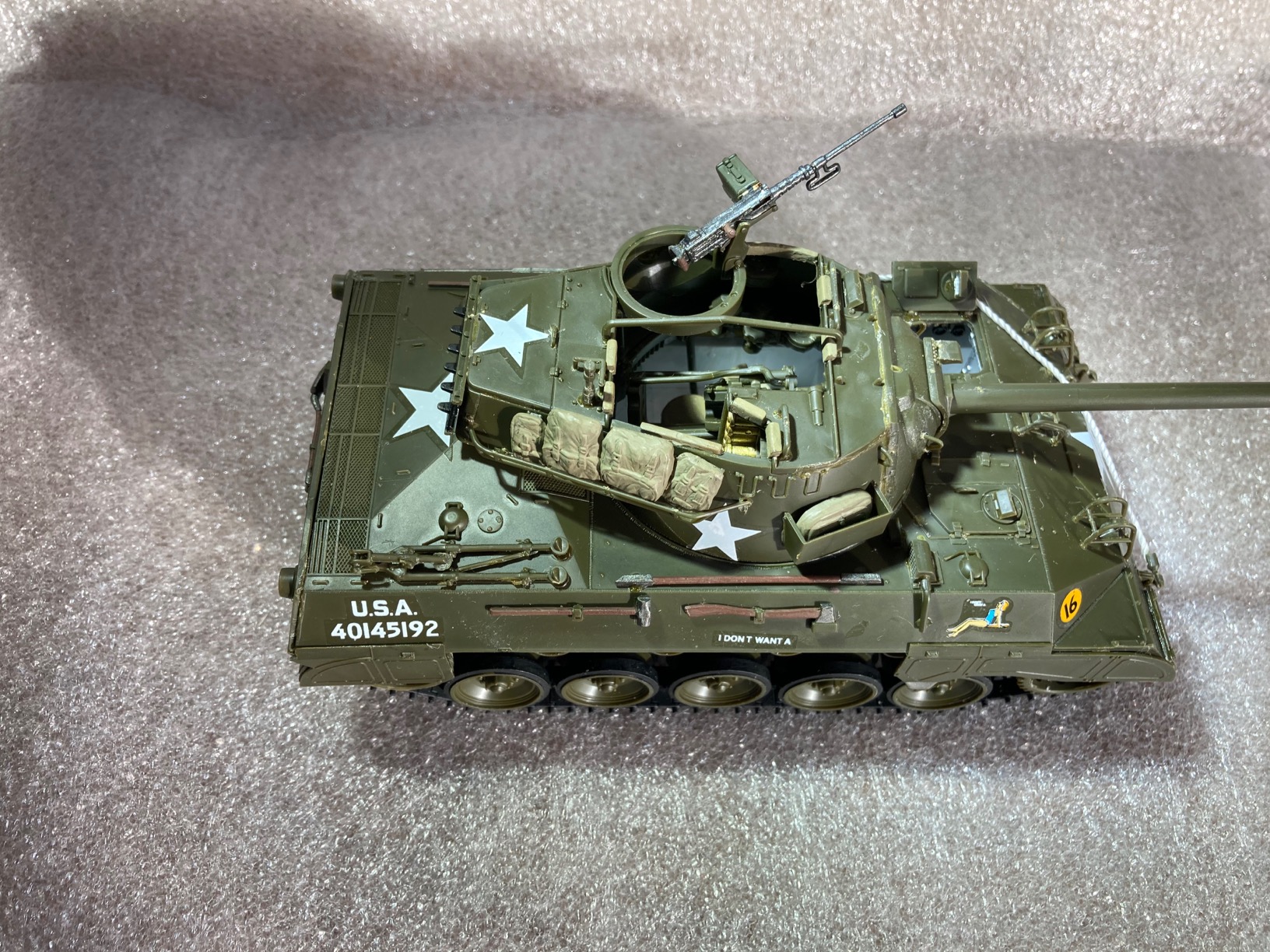 Academy M-18 Hellcat U.S Army 1/35 Plastic Model Kit Europe M 18 Super Hellcat customer photo 2