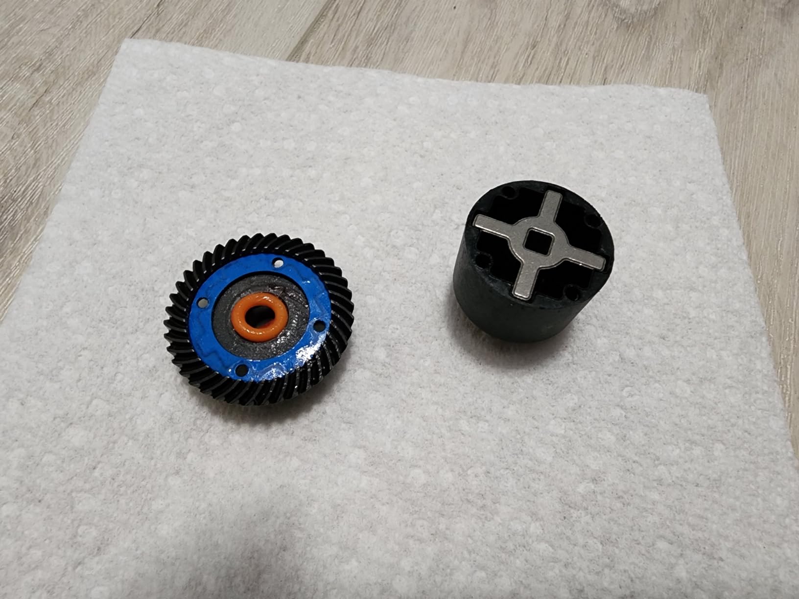 Losi Rear Diff Locker Baja Rey LOS232011 Elec Car/Truck Replacement Parts customer photo 1