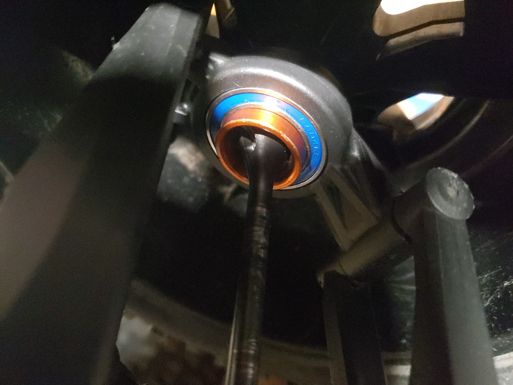 RPM 81732 Oversized Rear Axle Carriers for Traxxas X-Maxx customer photo 2