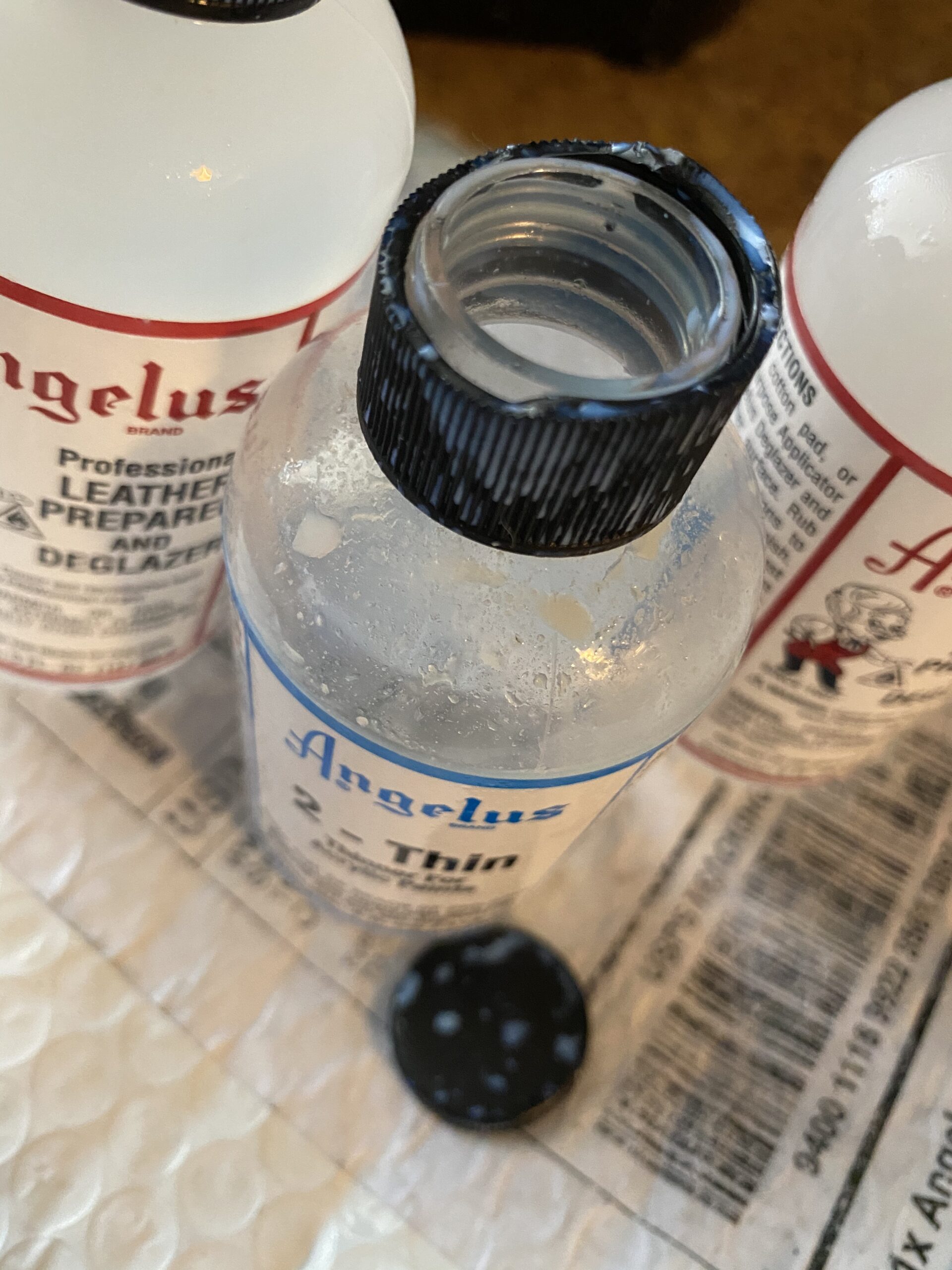 Angelus 2-Thin Acrylic Paint Thinner, 4 fl oz - Ideal for Thinning Acrylic Paints for Airbrush and other Acrylic Applications customer photo 4