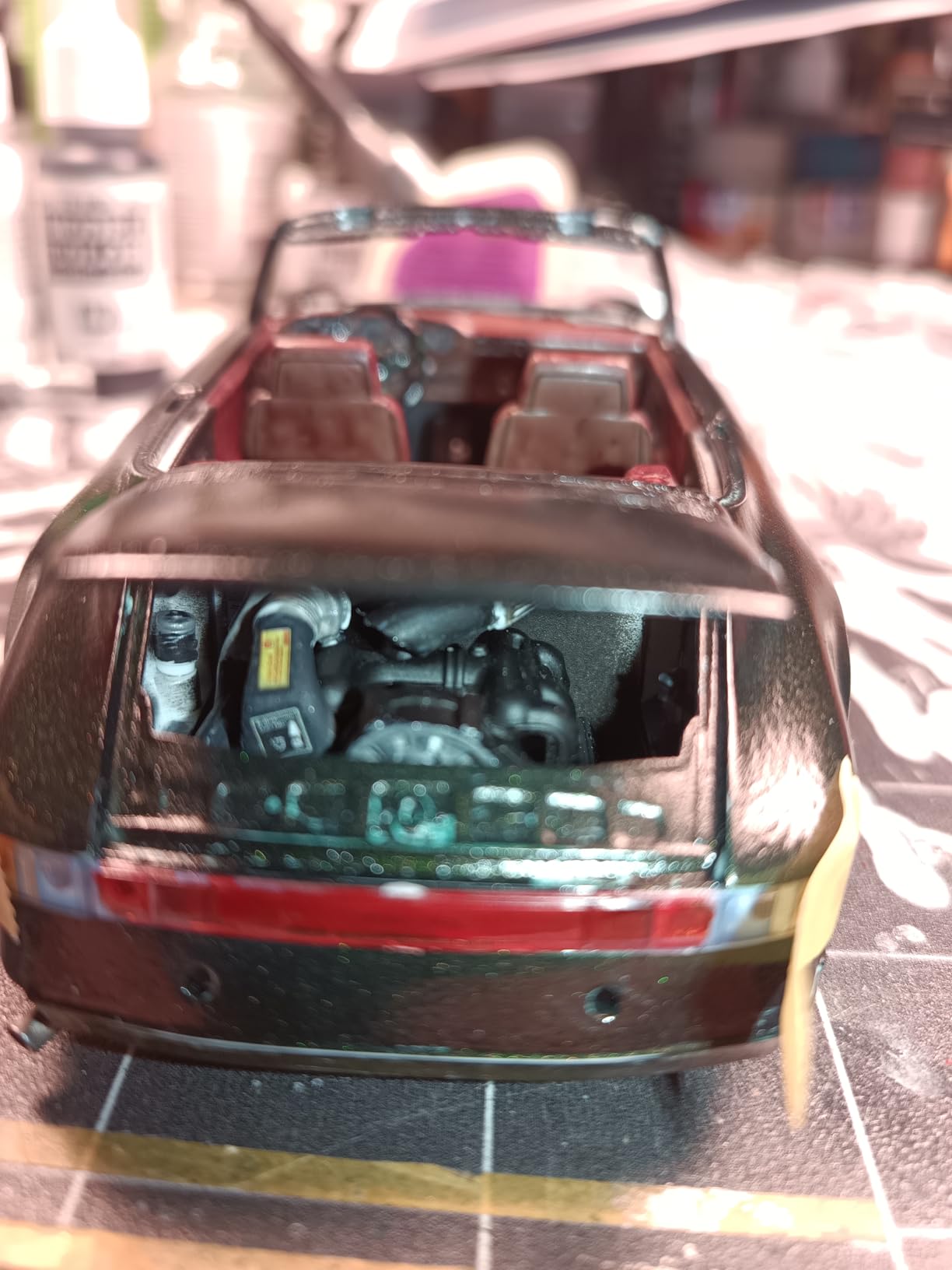 Level 4 Model Kit Porsche 911 Carrera 3.2 Targa 2-in-1 Kit 1/24 Scale Model customer photo 2