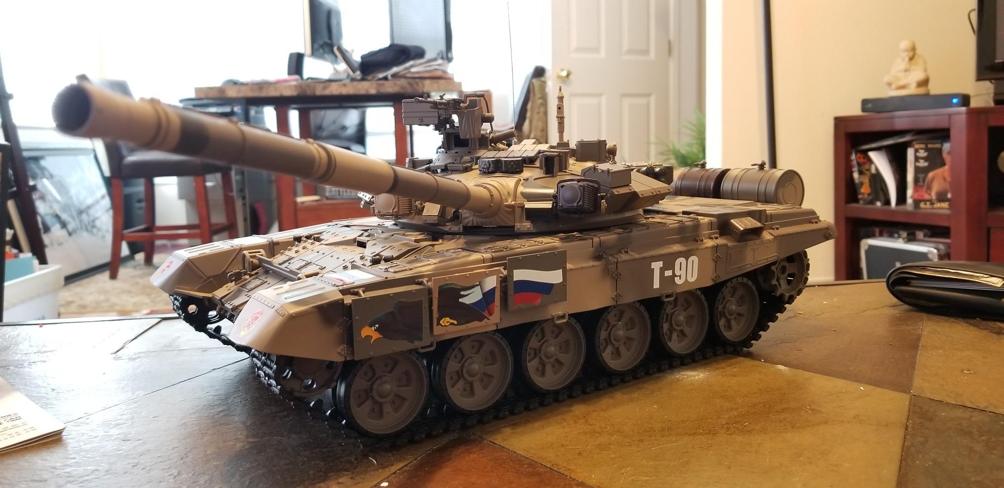 Heng Long Toucan RC Hobby Remote Control 2.4Ghz Tk7.0 1/16 Scale Russian T-90 Main Battle Tank Rc Air Soft Rc Battle Tank Smoke & Sound customer photo 1