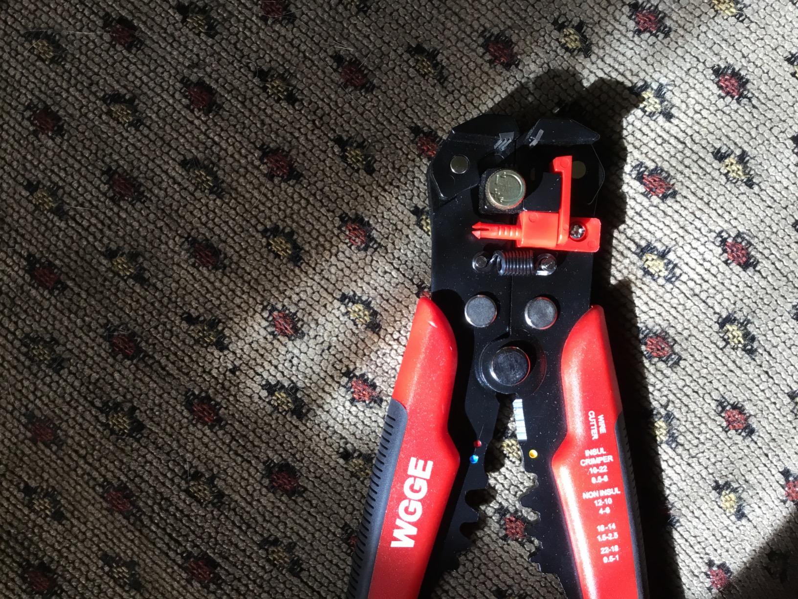 WGGE WG-014 Self-Adjusting Insulation Wire Stripper. For stripping wire from AWG 10-24, 3 in 1 Automatic Wire Stripping Tool/Cutting Pliers Tool, Automatic Strippers with Cutters & Crimper 8