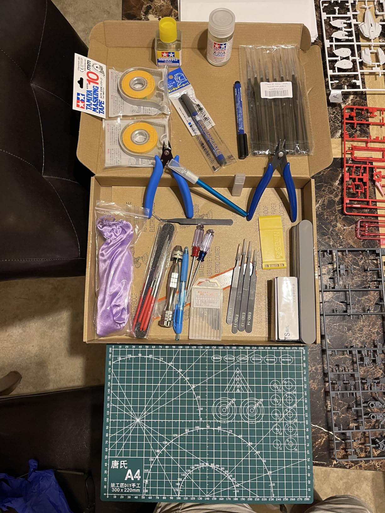 Professional 33 PCS Model Tools Kit Modeler Basic Tools Craft Set Hobby Building Tools Kit for Gundam Car Model Building Repairing and Fixing customer photo 2