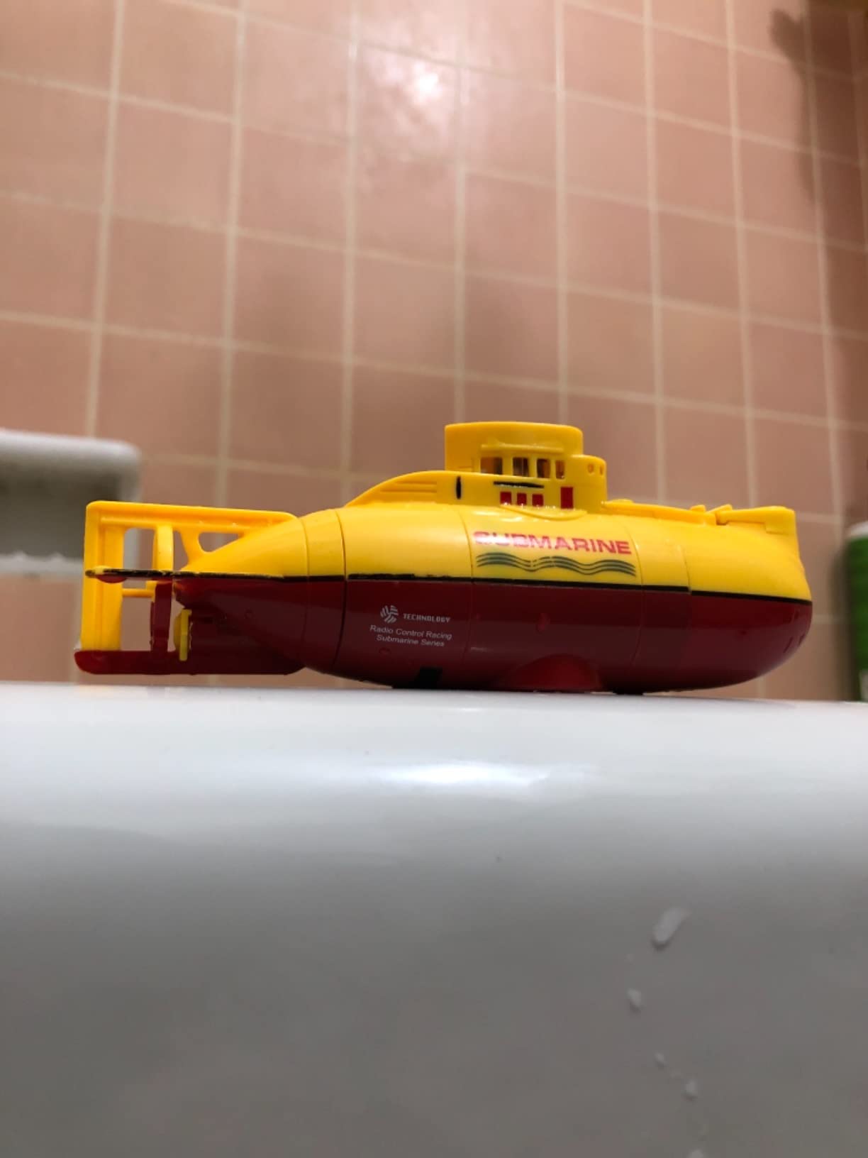 Tipmant Mini RC Submarine Toys Remote Control Boat Electric Swim Diving Fish Tank Water Tube Kids Birthday Gifts (Blue) customer photo 2