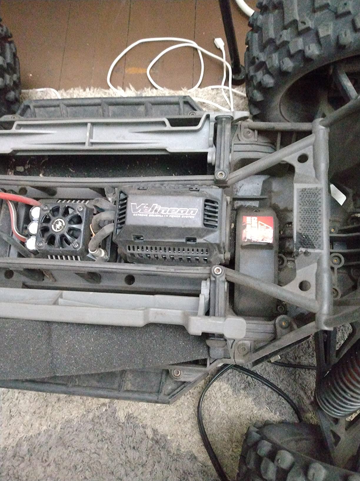 Traxxas 3474 Dual Cooling Fan Kit with Shroud (Fits X-Maxx Velineon Motor) customer photo 1