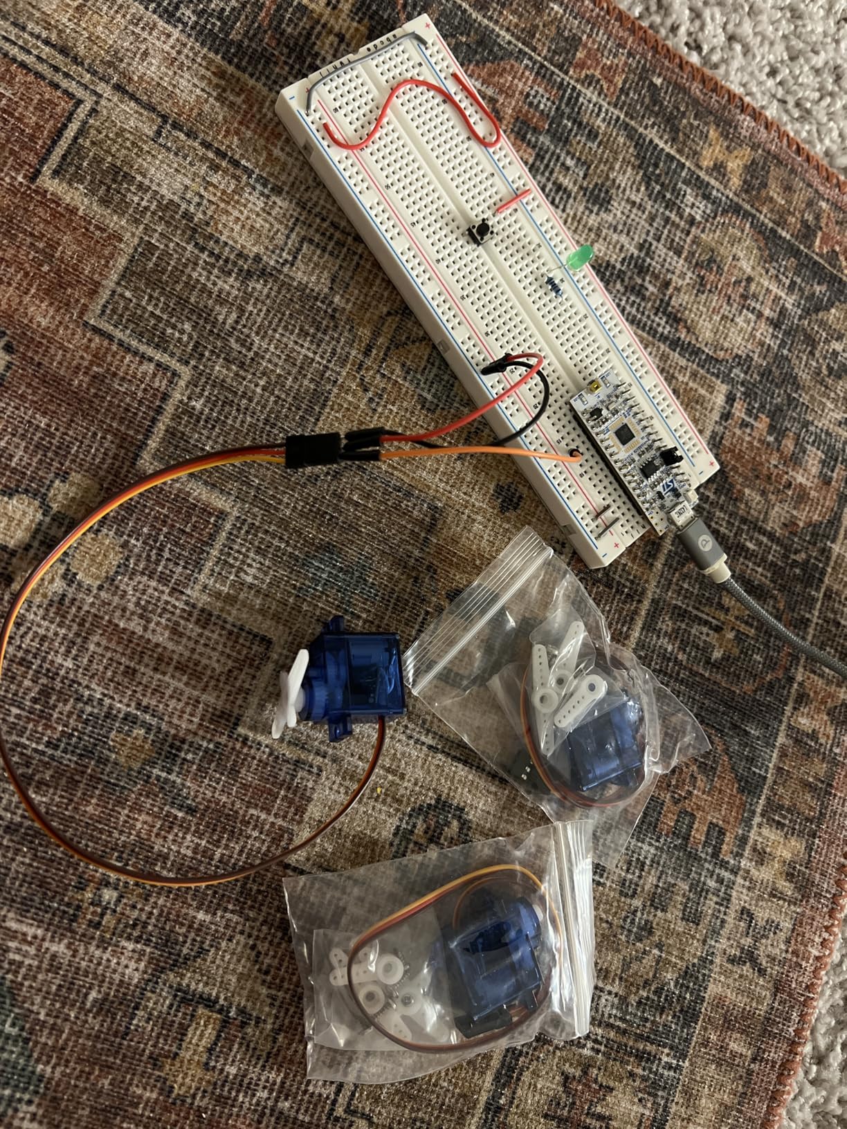 Sg90 9g Micro Servo Motor, Miuzei Mini Small Servos Motor Kit Metal Gear for Arduino RC Car Airplane Robot (10) customer photo 1