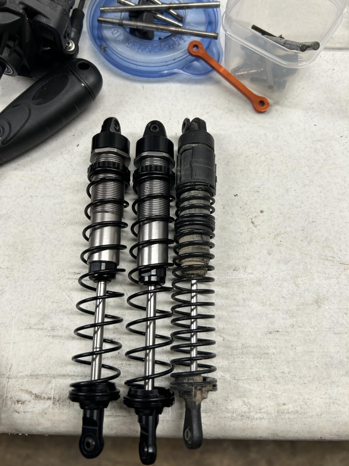 Aluminum Big Bore Shock (165MM) W/ 5MM Steel Shaft 16.8MM Shock Body for 1/8 HPI SAVAGE FLUX HP X XL 4.6 5.9 A720-4pcs set customer photo 1