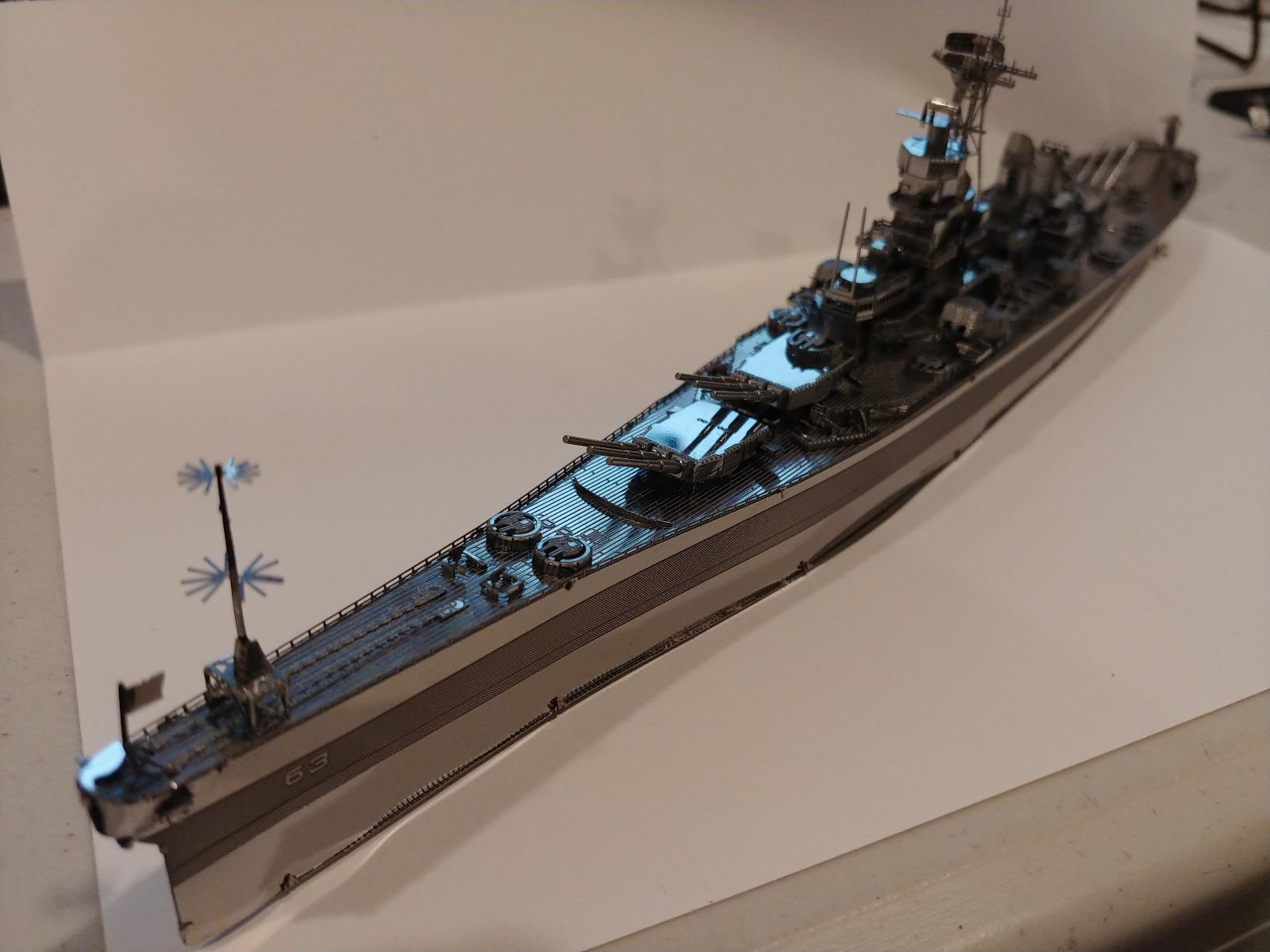 Fascinations Metal Earth Premium Series USS Missouri (BB-63) 3D Metal Model Kit customer photo 2