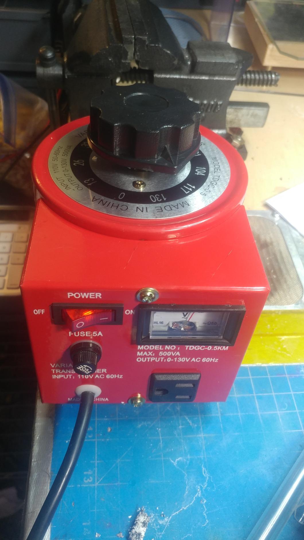 YaeCCC Auto Voltage Transformer AC Variable Voltage Converter Transformer 110VAC Input, 0-130VAC (500W) customer photo 1