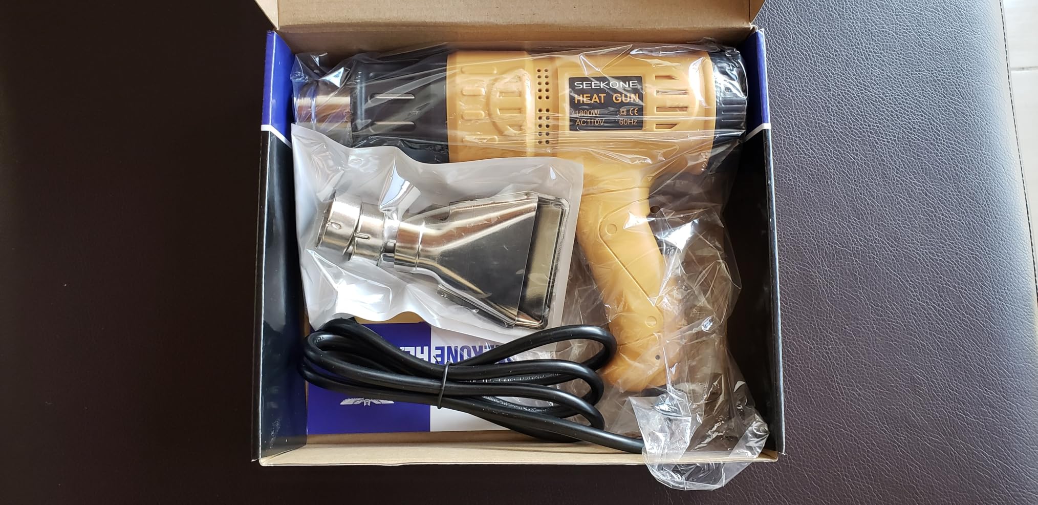 SEEKONE Heat Gun 1800W 122℉-1202℉ Fast Heating Heavy Duty Hot Air Gun Kit Variable Temperature Control Overheat Protection with 4 Nozzles for Crafts, Shrinking PVC, Stripping Paint customer photo 2