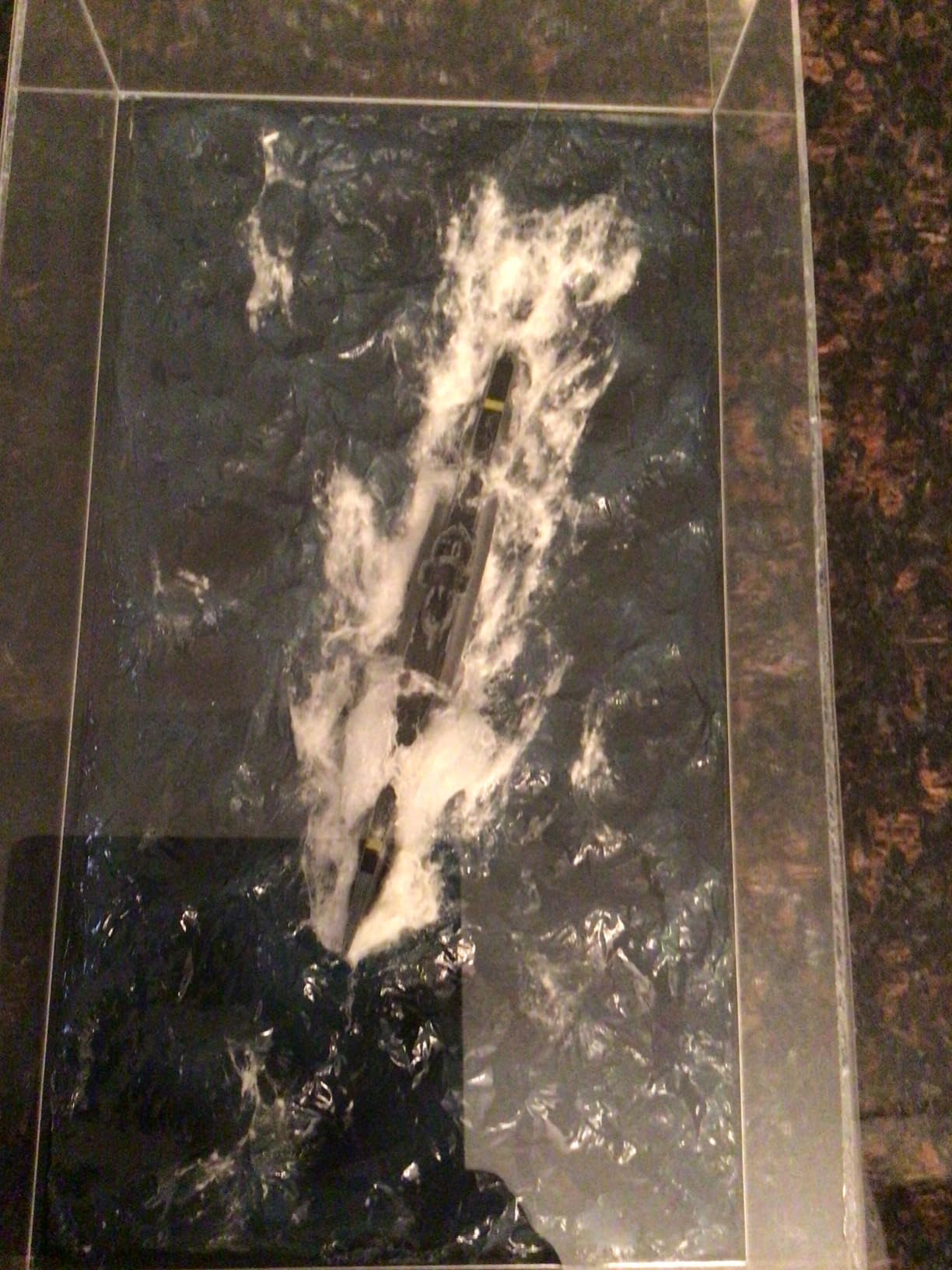 Revell RV05154 05154 5154 German Submarine Type VII C/41 1: 350 Plastic Model Kit, Various customer photo 1