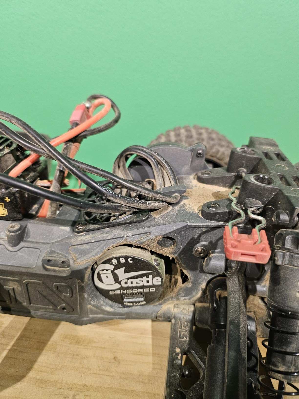 Castle Creations Sidewinder 4 Sensorless ESC & 1406 4600KV Brushless Motor Upgrade for 1/10 RC Vehicles Basher Edition customer photo 1