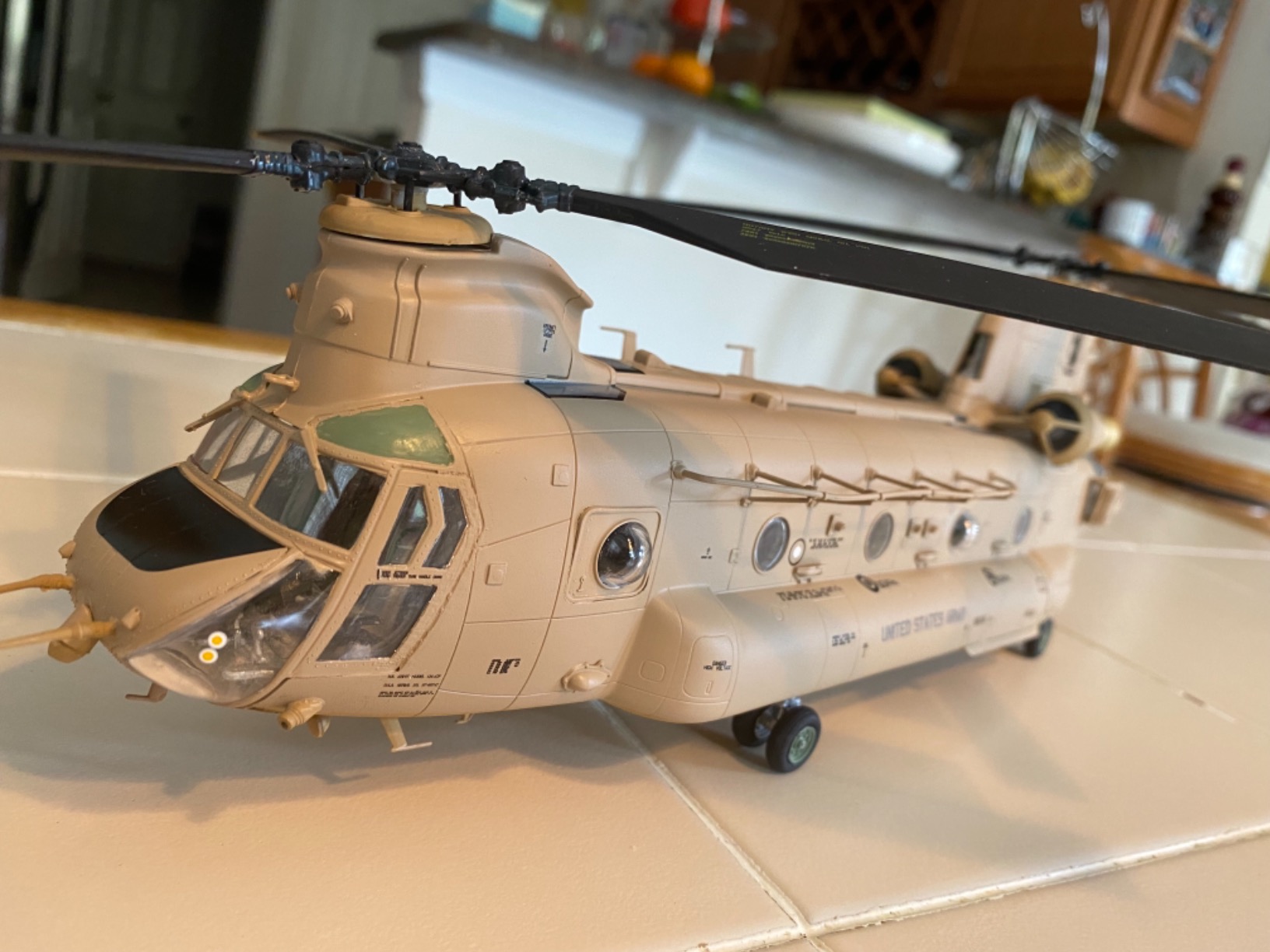 Italeri 2779 Chinook HC.1/Ch-47D, 1: 48 customer photo 3