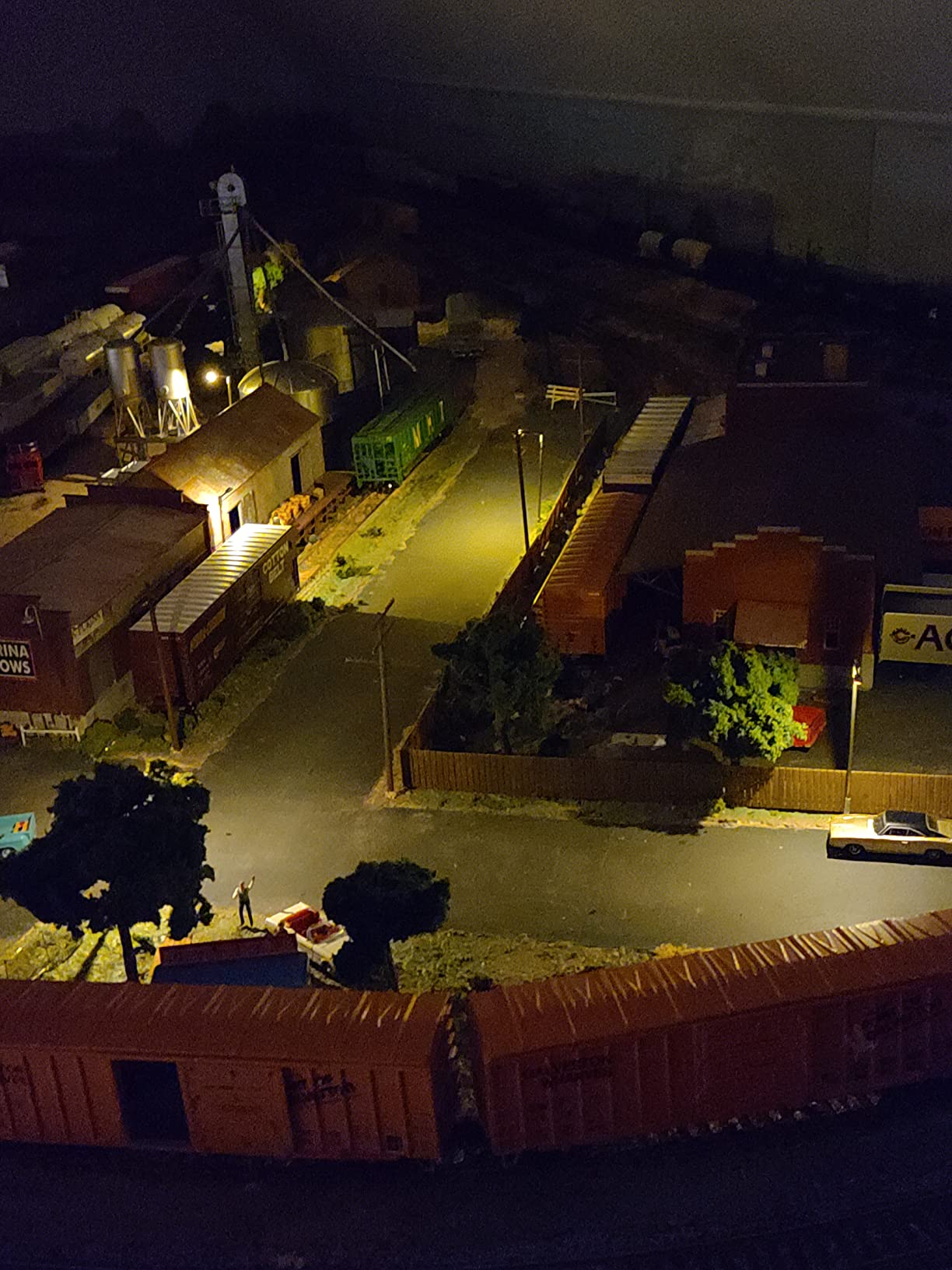 LQS10W 10pcs Model Railway Train Lamp Post Street Bright White Lights HO OO Scale LEDs New customer photo 1